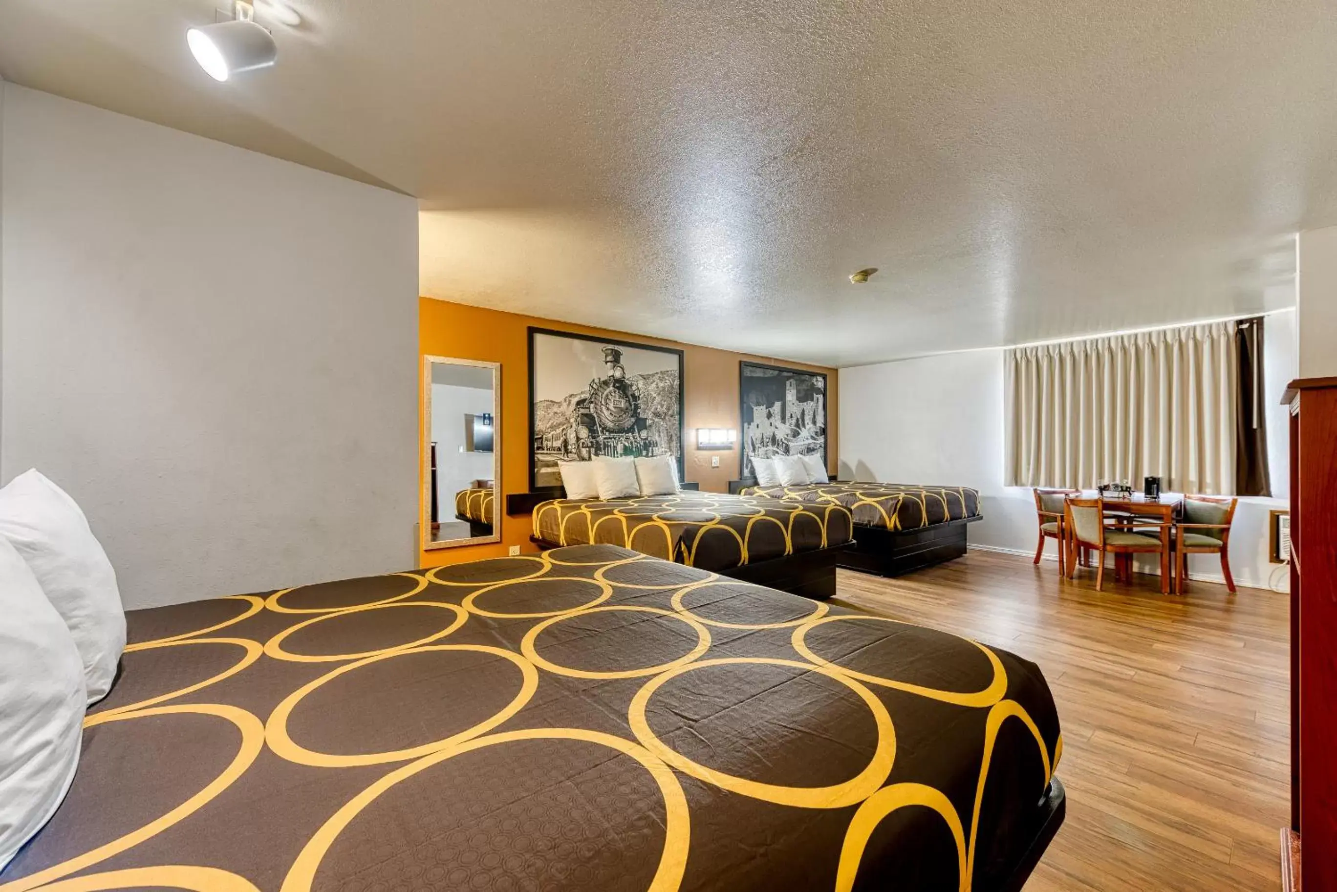 Suite with Three King Beds - Non-Smoking in Super 8 by Wyndham Alamosa