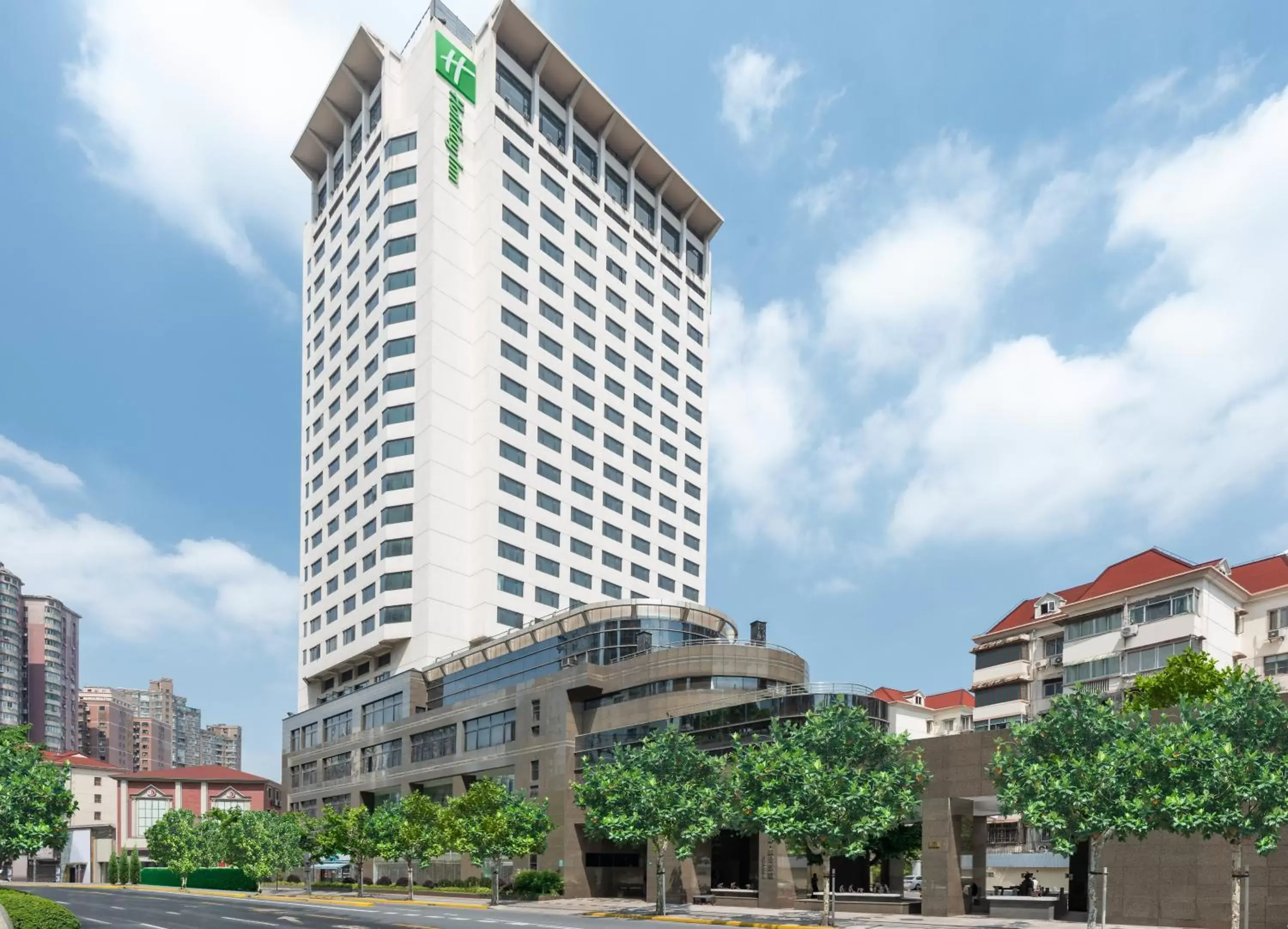 Property Building in Holiday Inn Shanghai Vista, an IHG Hotel