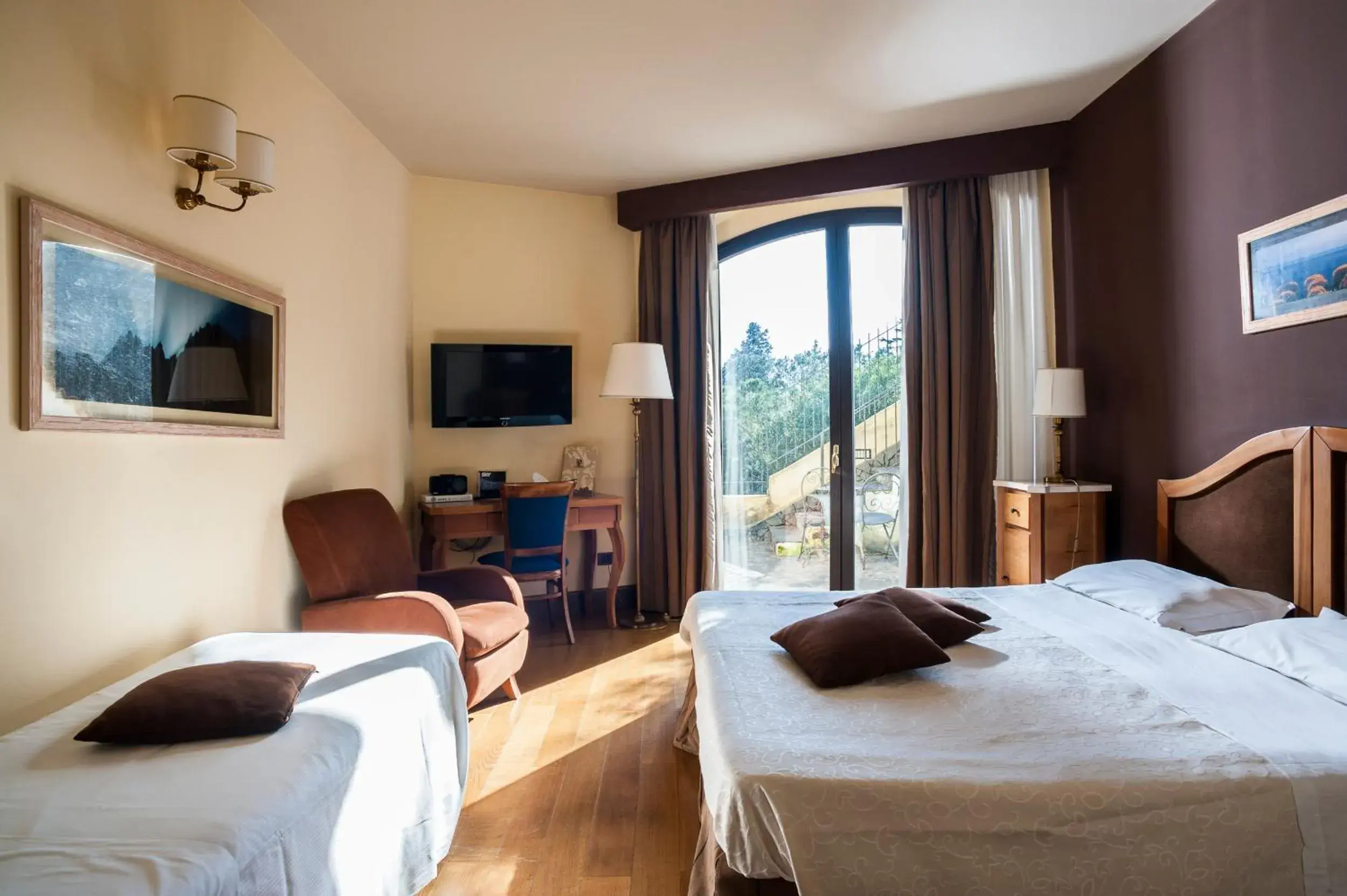 Photo of the whole room, Bed in Best Western Hotel Santa Caterina