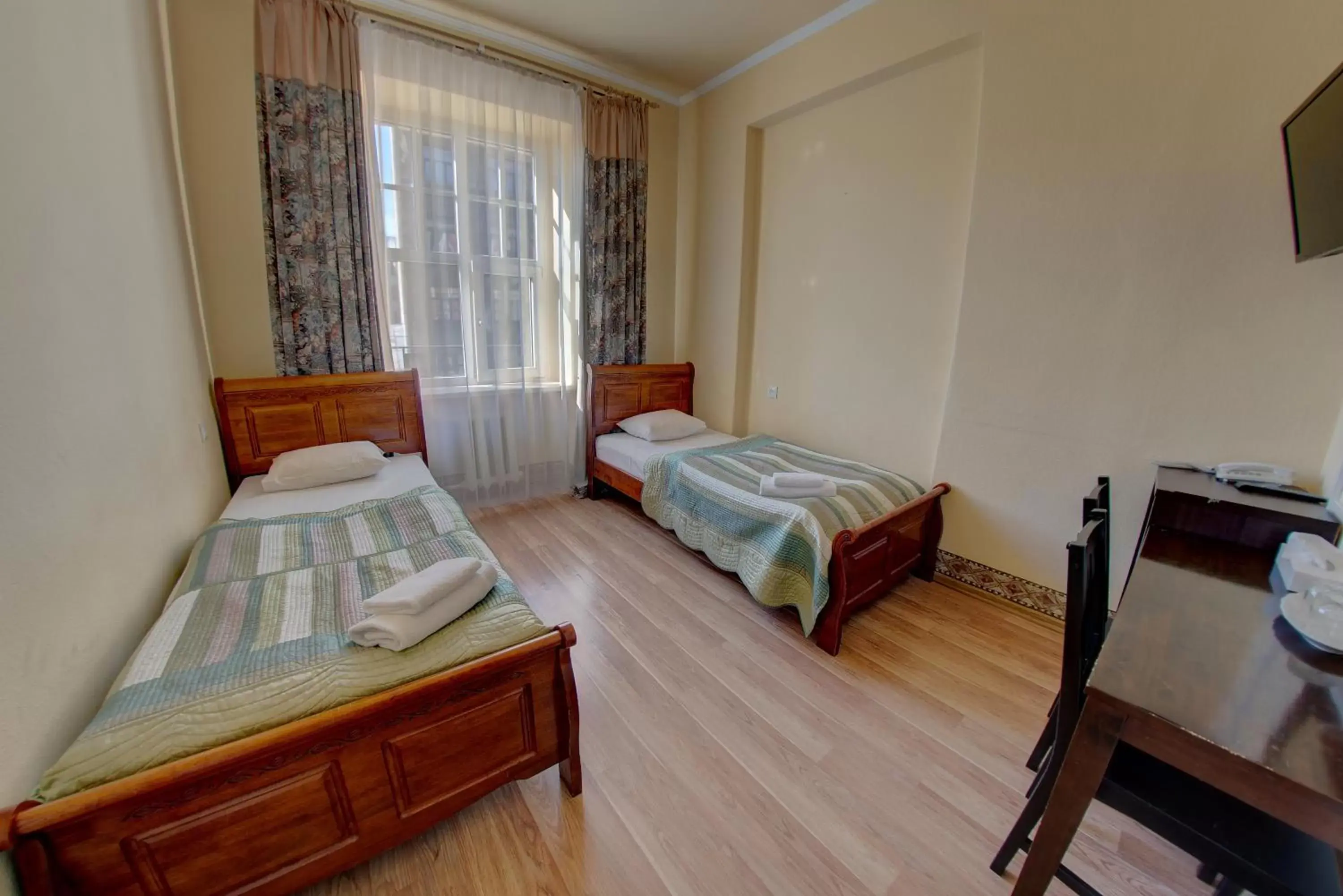 Photo of the whole room, Bed in Viktorija