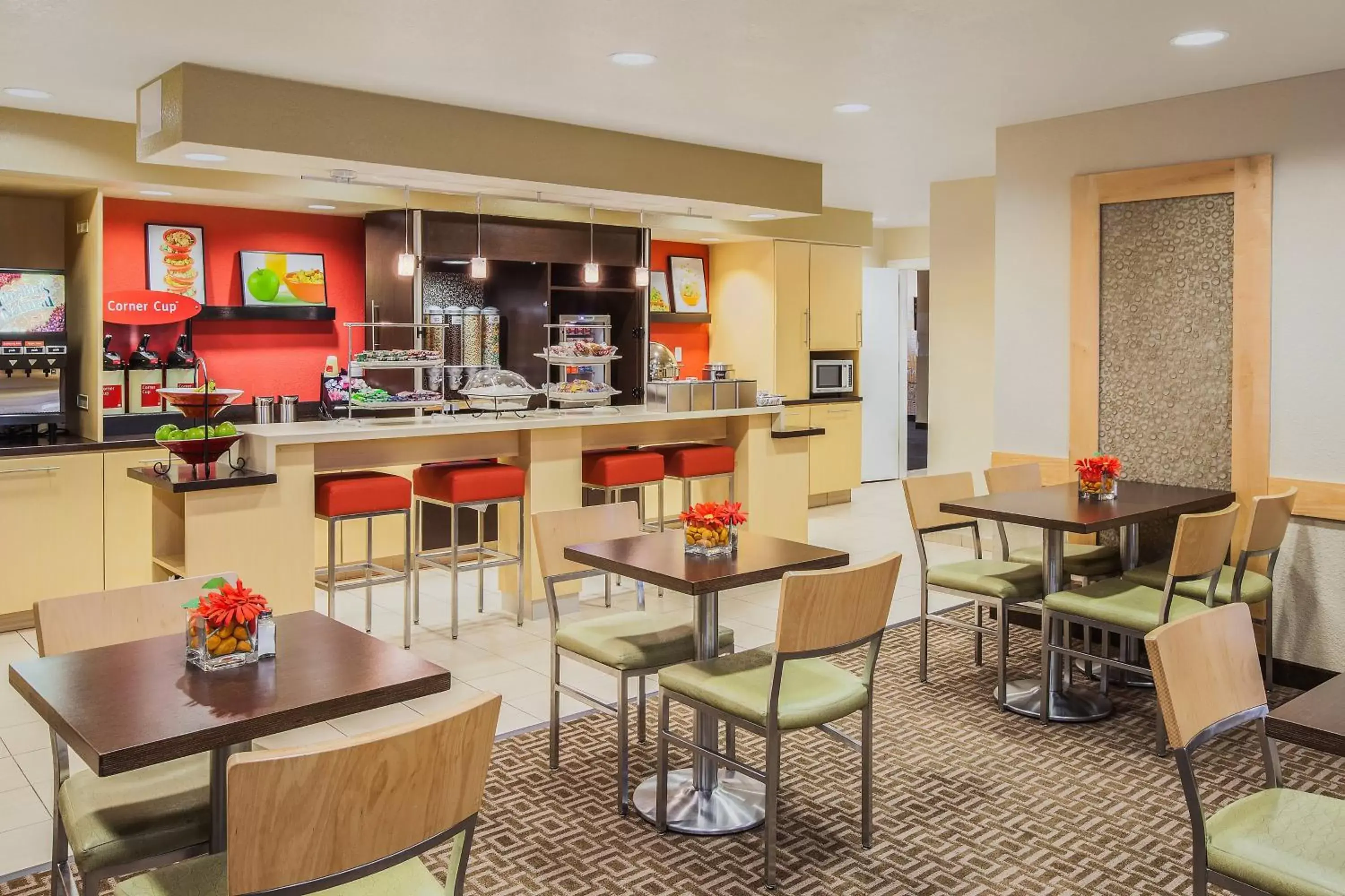 Breakfast, Restaurant/Places to Eat in TownePlace Suites Houston Northwest