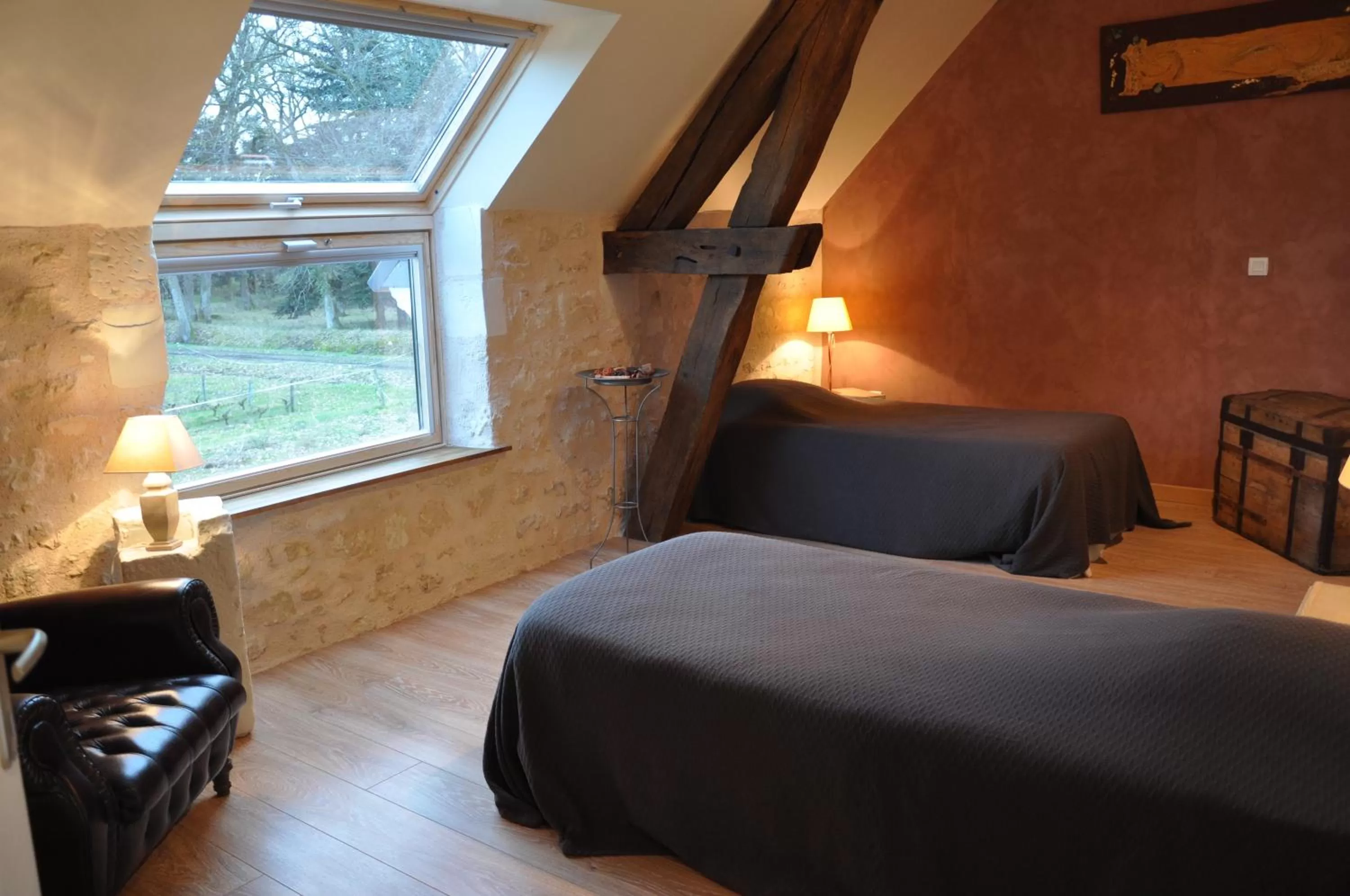 Bedroom, Bed in Les Pierres D'aurèle Chambres d'Hôtes