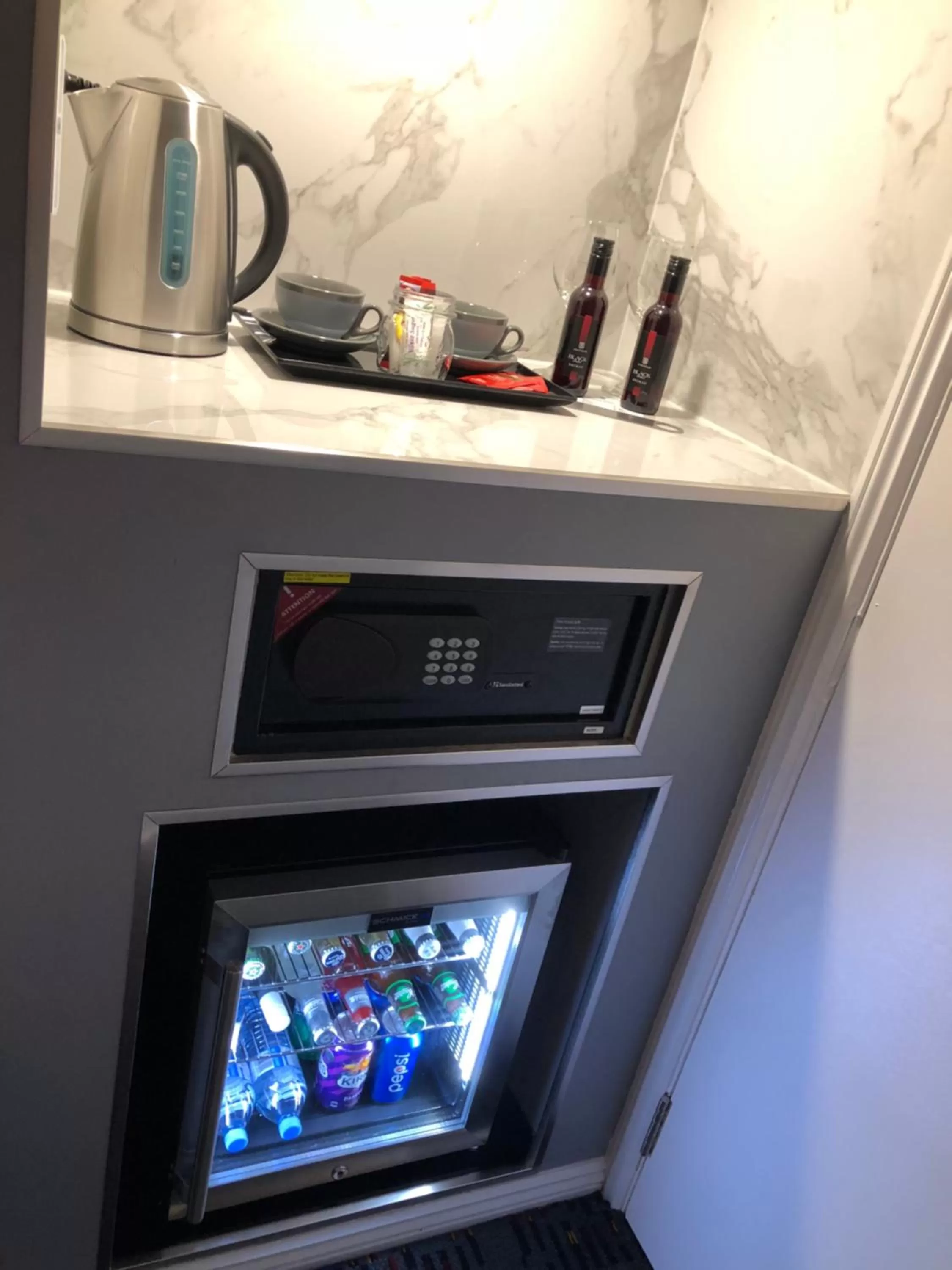 Alcoholic drinks in Amelia Boutique Hotel