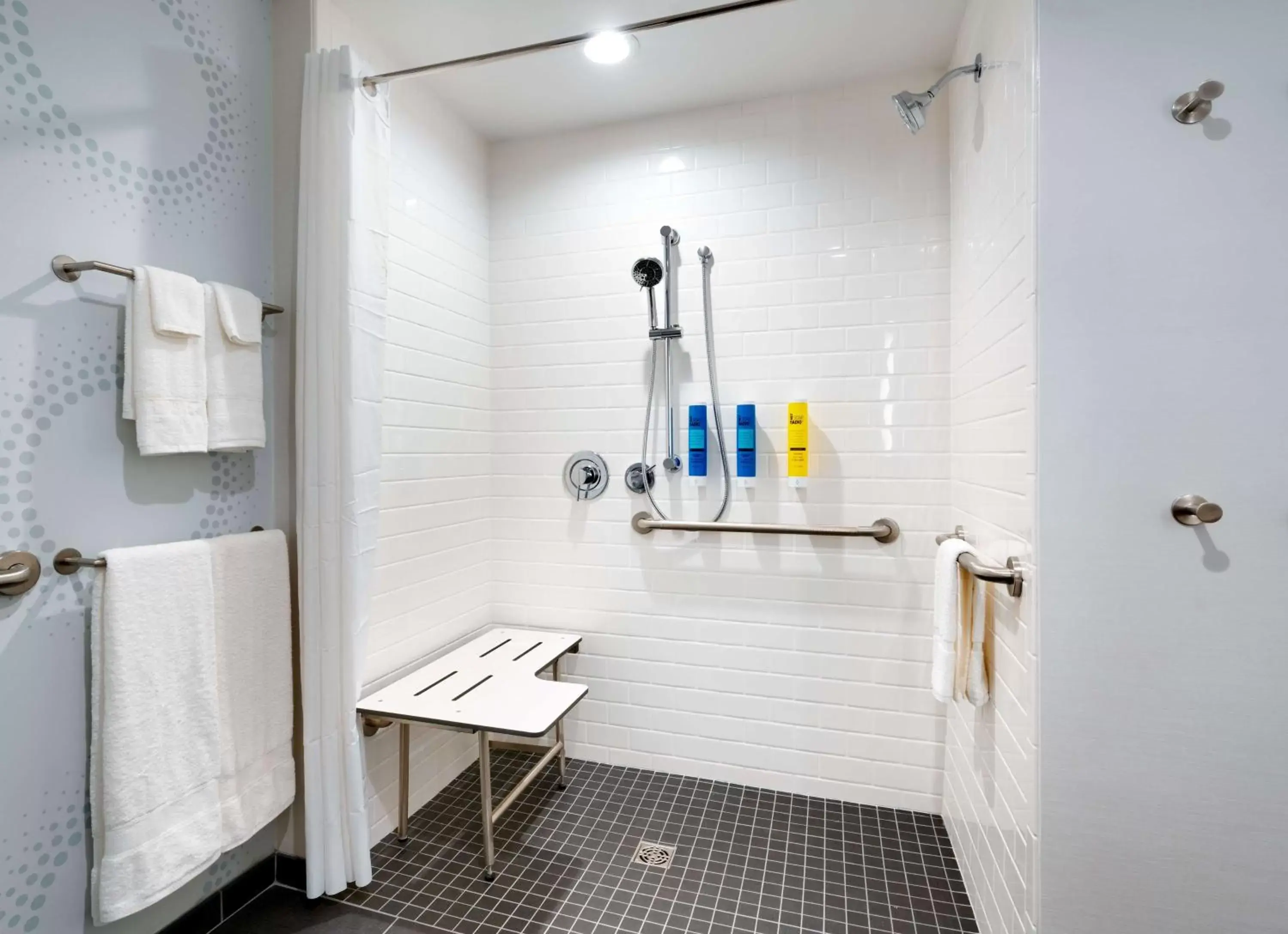 Bathroom in Tru By Hilton Lehi, Ut