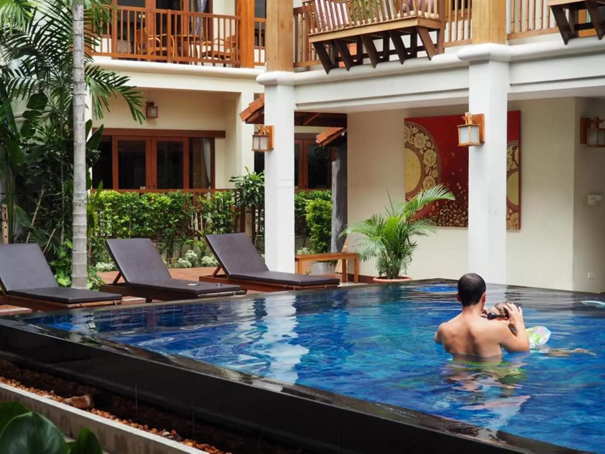 Swimming Pool in Vieng Mantra Hotel