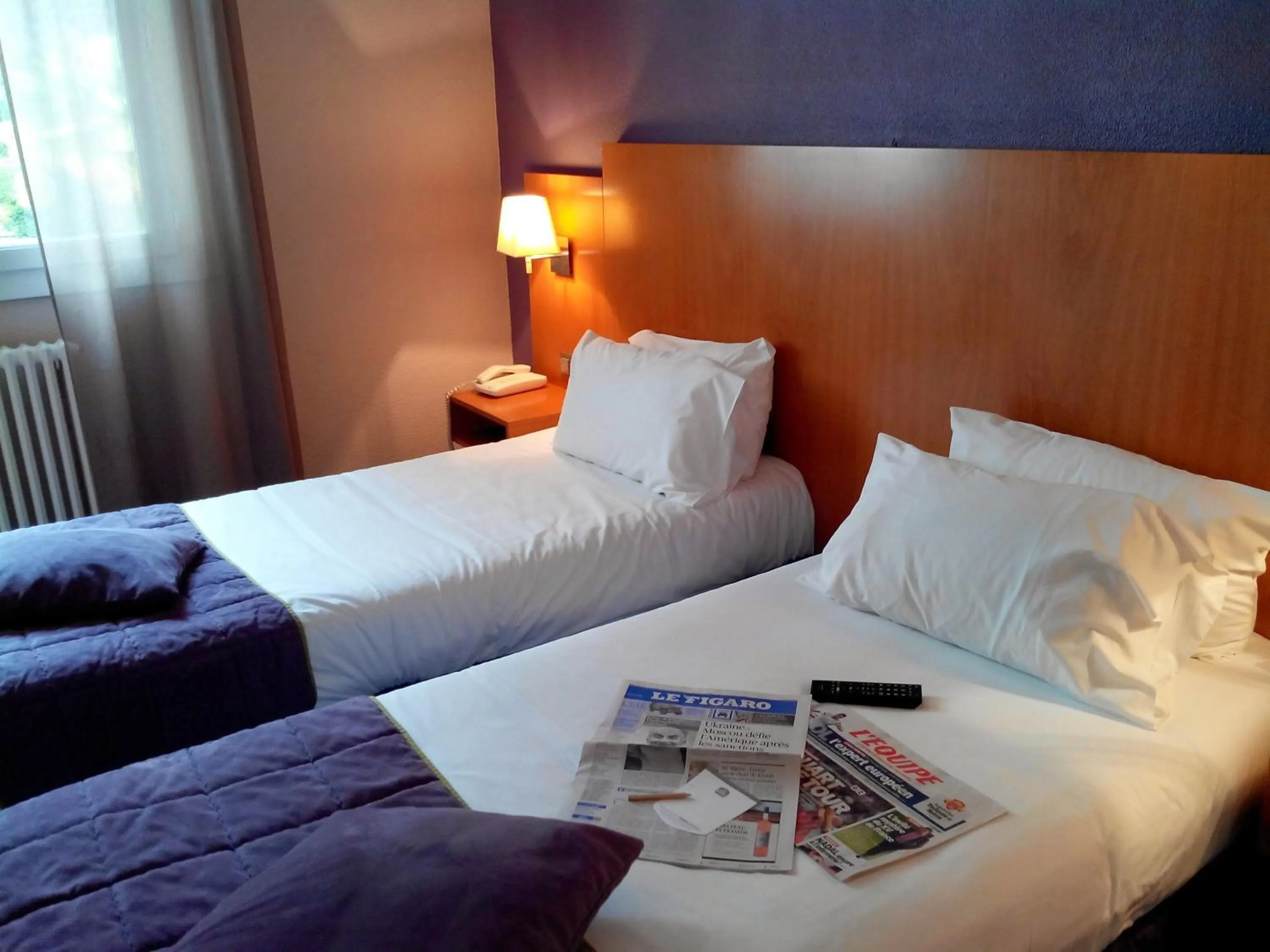 Bed in Hôtel Christina Lourdes