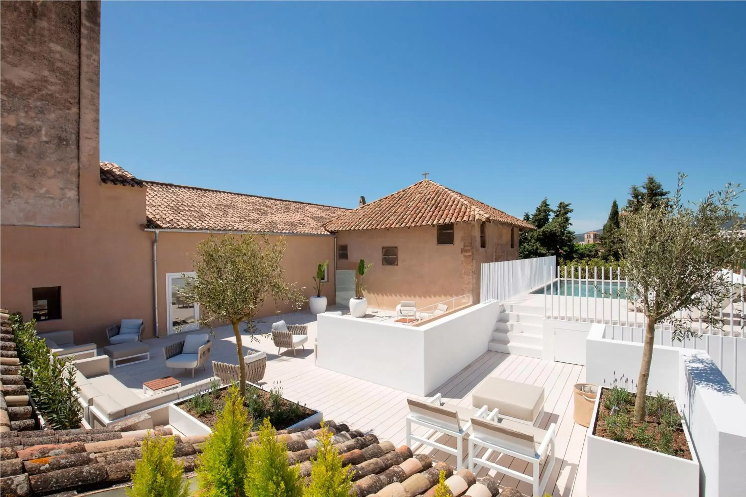 Property building in Convent de la Missio - Adults Only