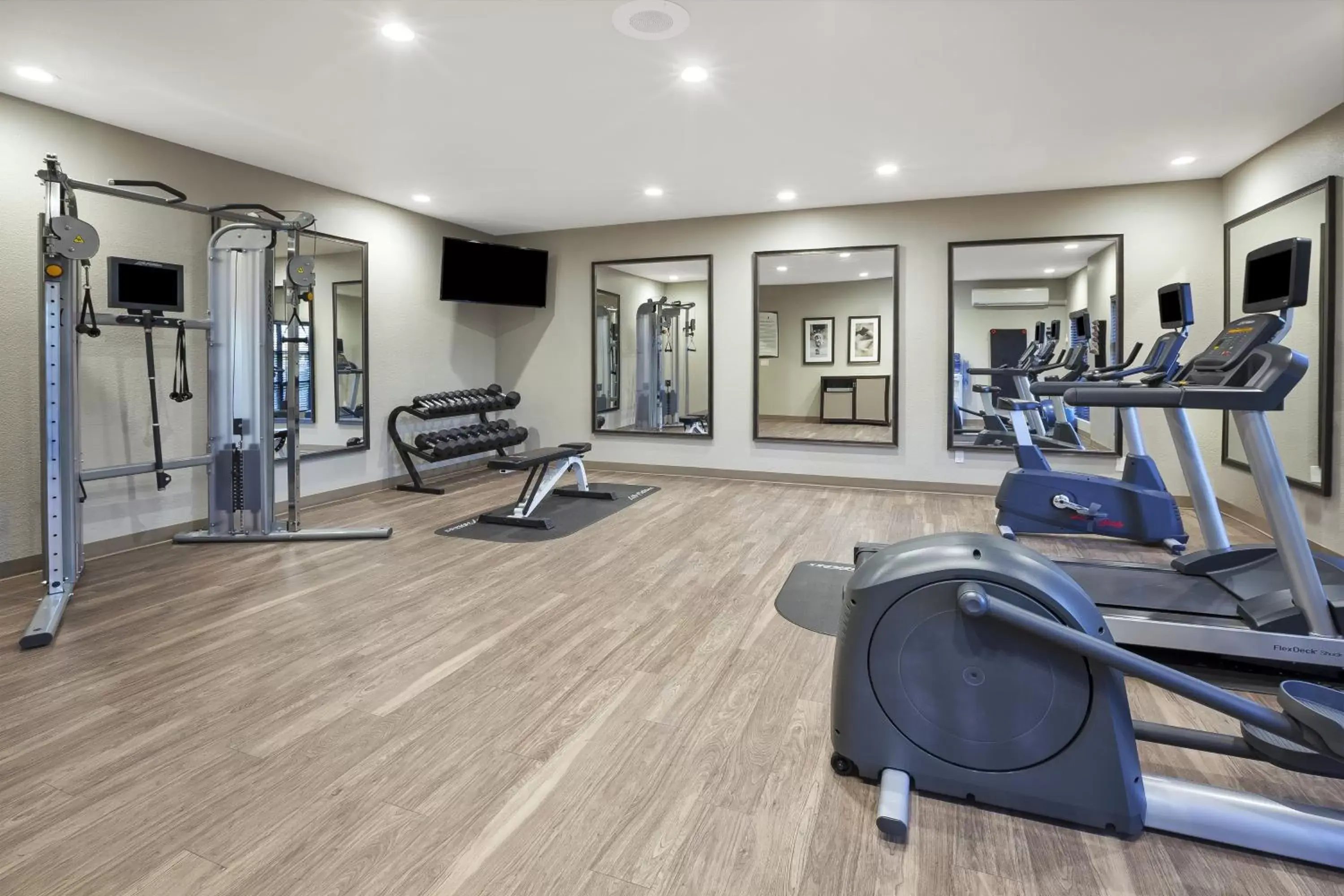 Fitness centre/facilities, Fitness Center/Facilities in Staybridge Suites Columbia-Highway 63 & I-70, an IHG Hotel