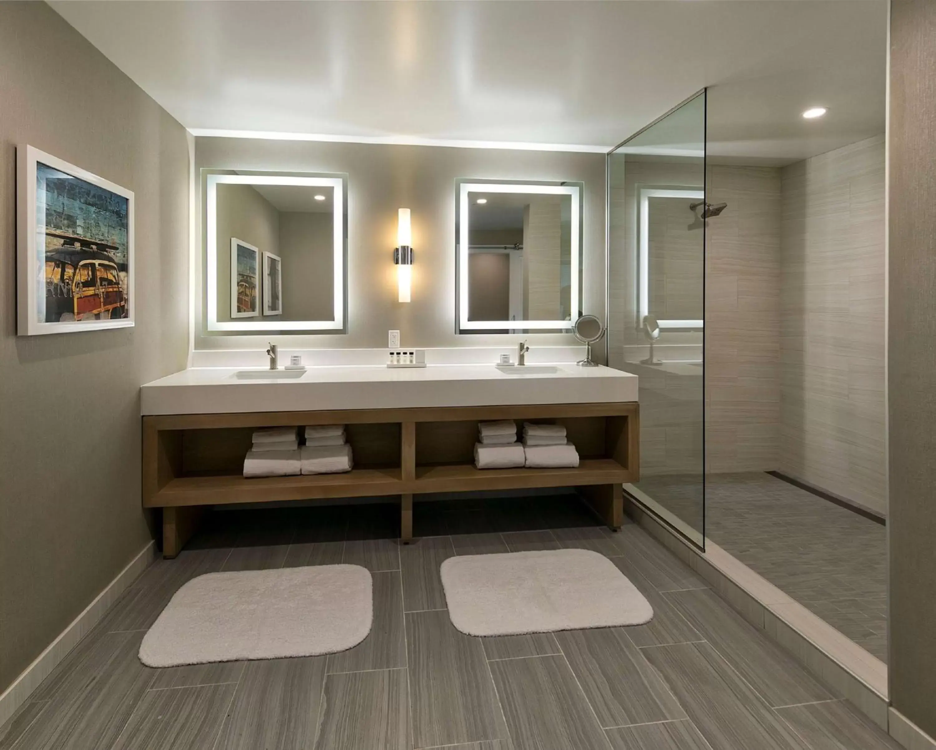 Bathroom in Inn at the Pier Pismo Beach, Curio Collection by Hilton