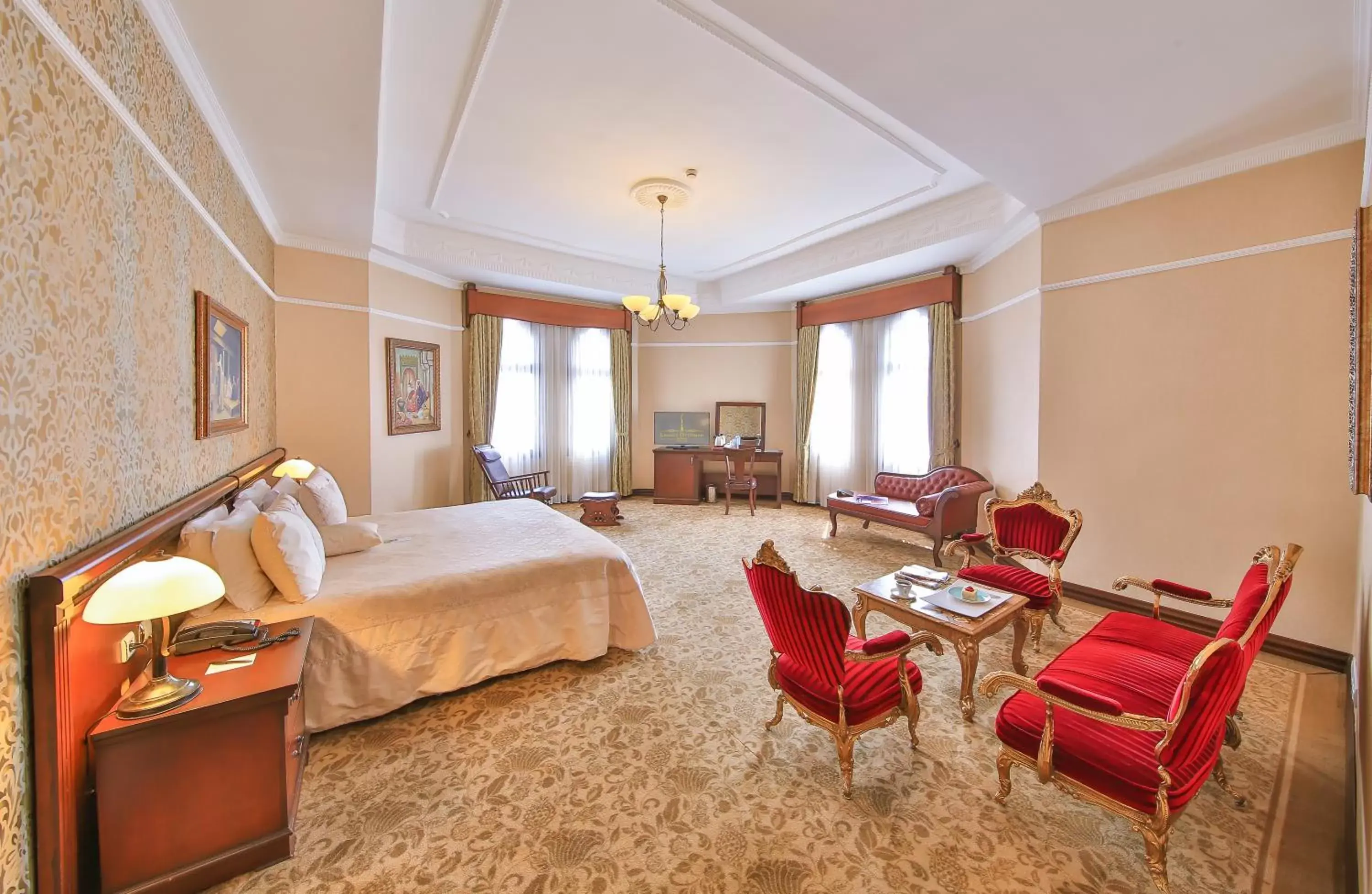 Photo of the whole room in Legacy Ottoman Hotel