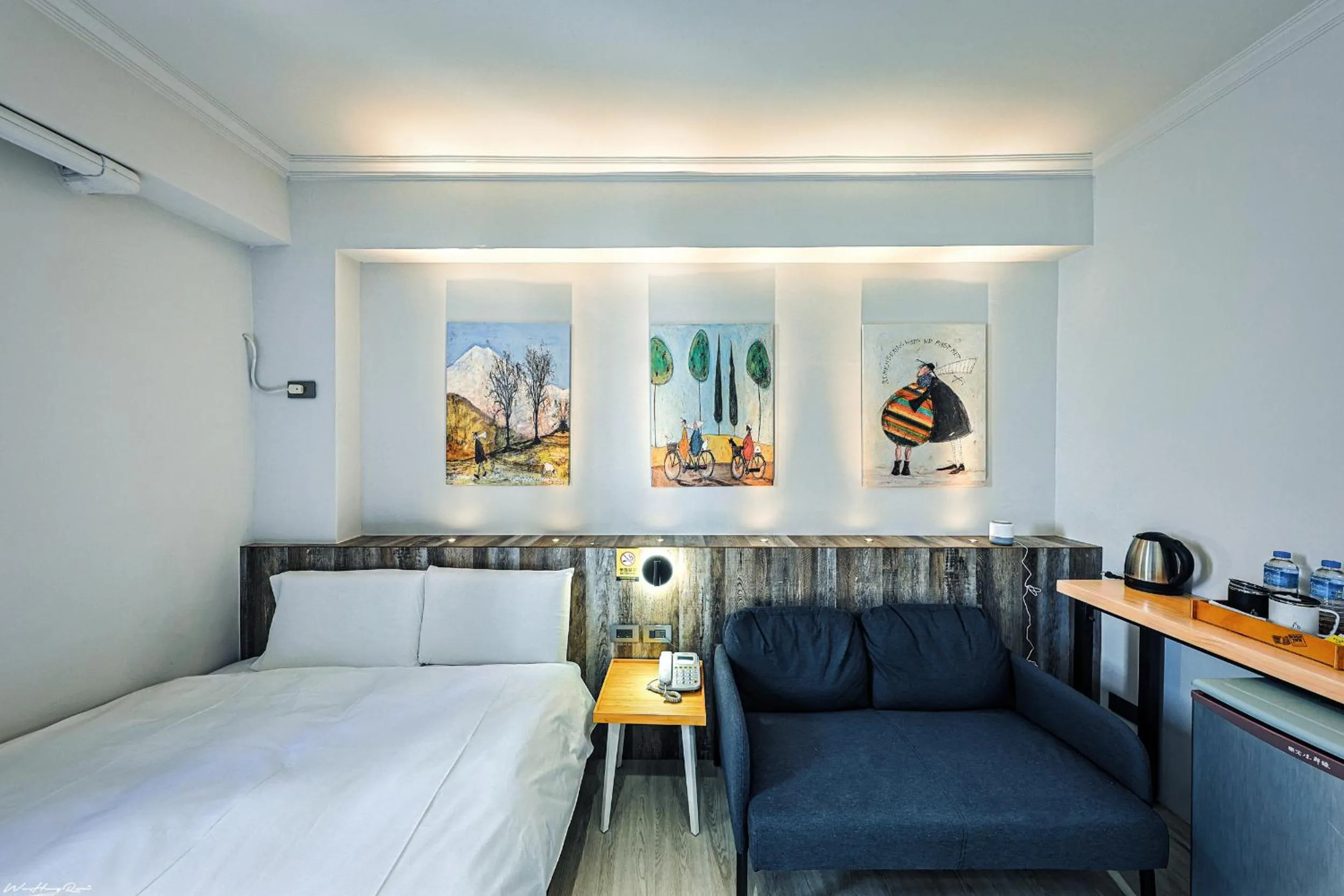 Photo of the whole room, Bed in 亞馨文旅 近東大門夜市 有免費停車場 可自助入住