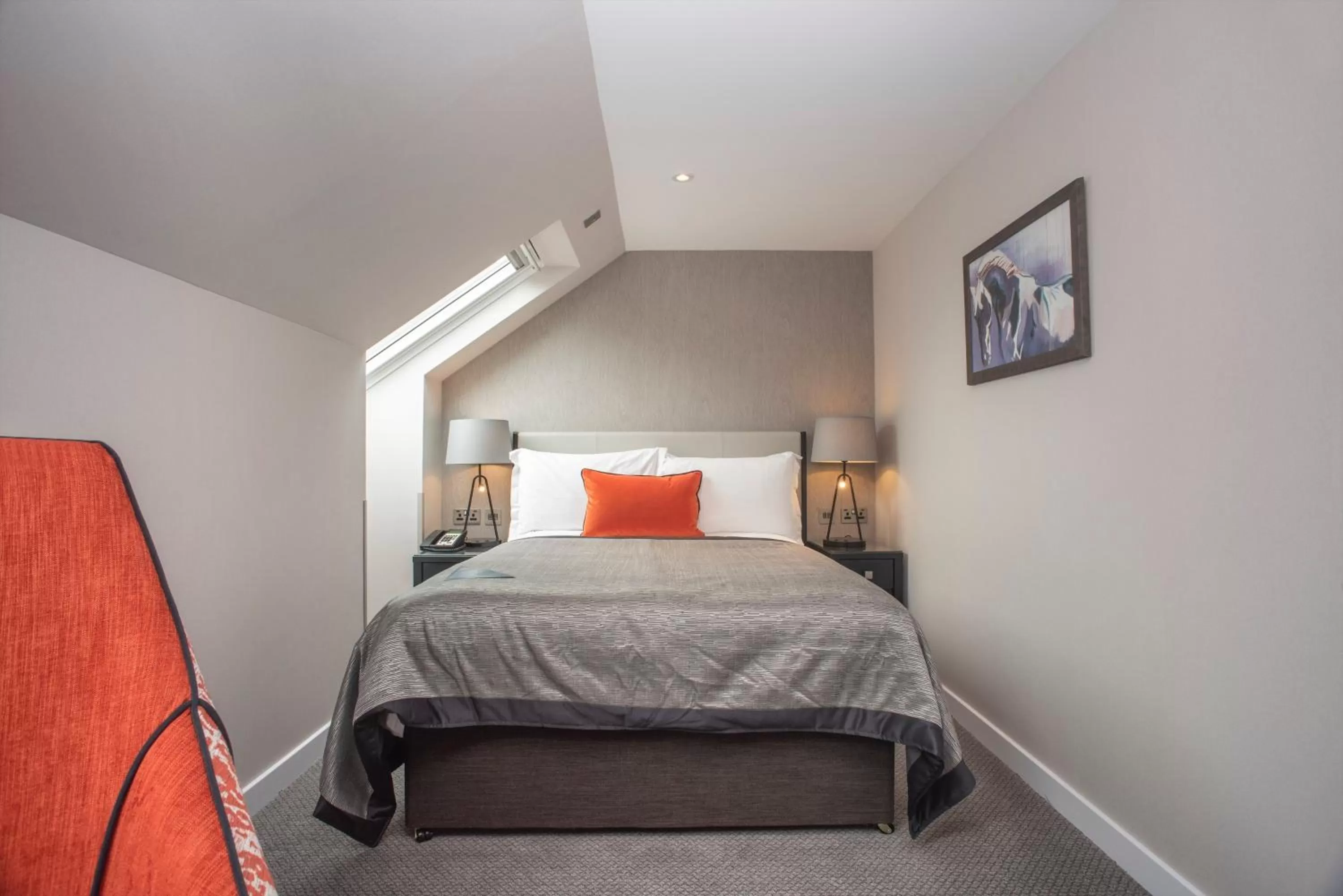 Bed in Ten Hill Place