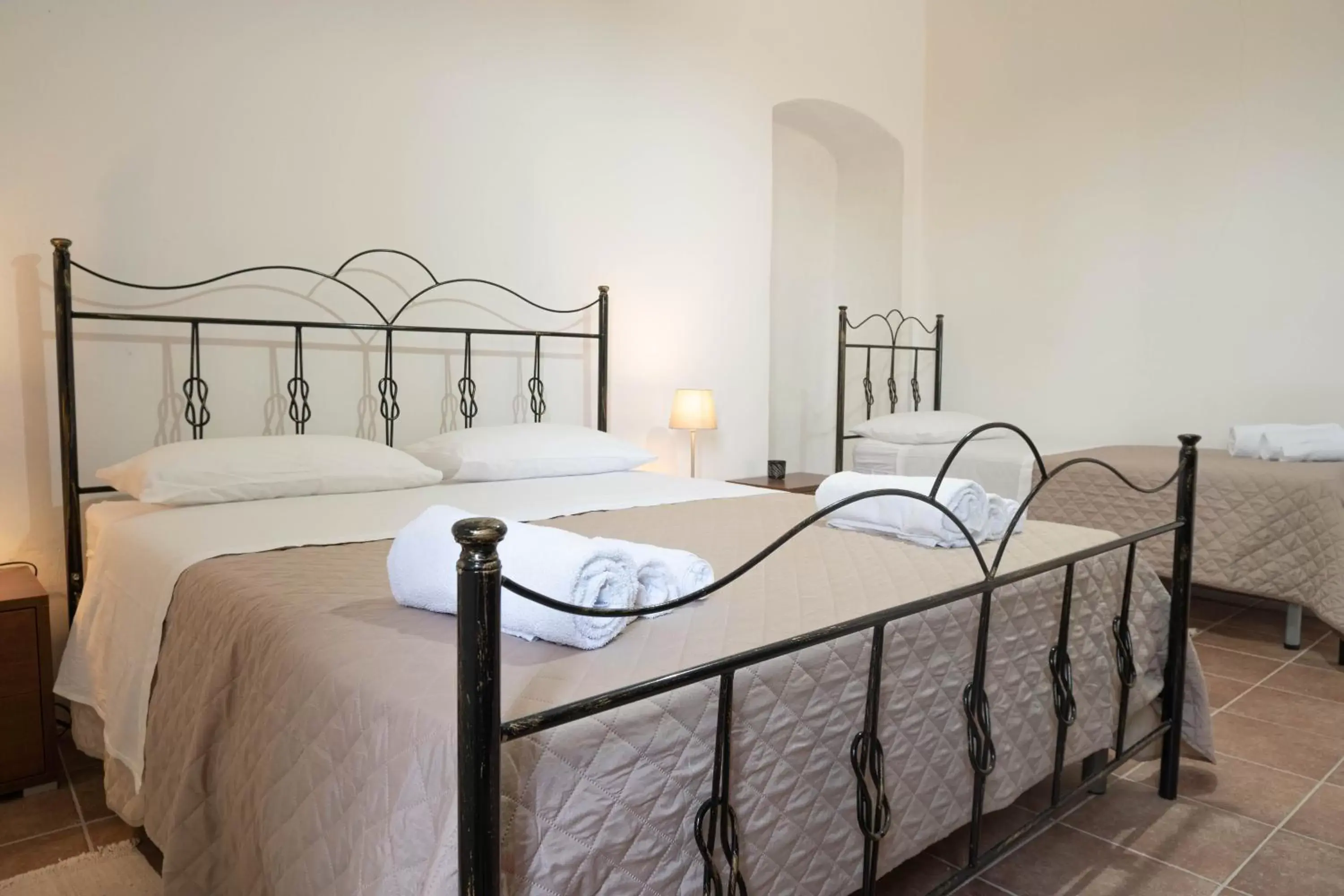 Bed in Il Paese Alberga!