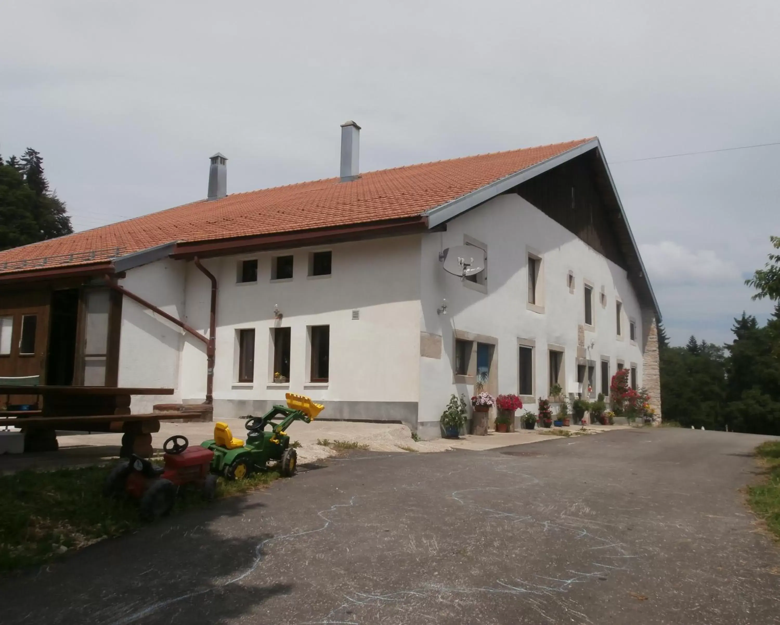 Facade/entrance, Property Building in B&B La Ferme De Pouillerel