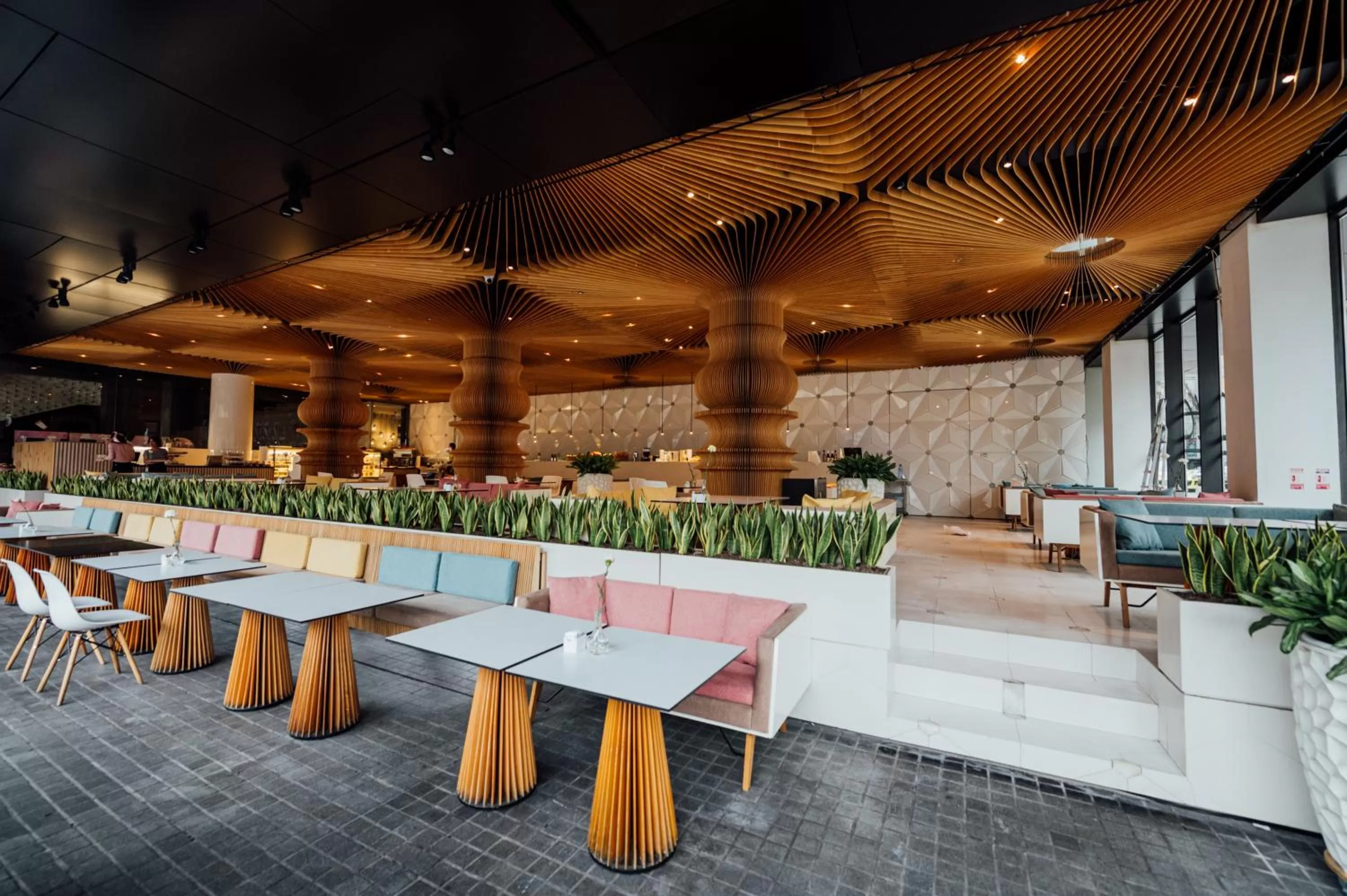 Restaurant/places to eat in Graffit Gallery Design Hotel