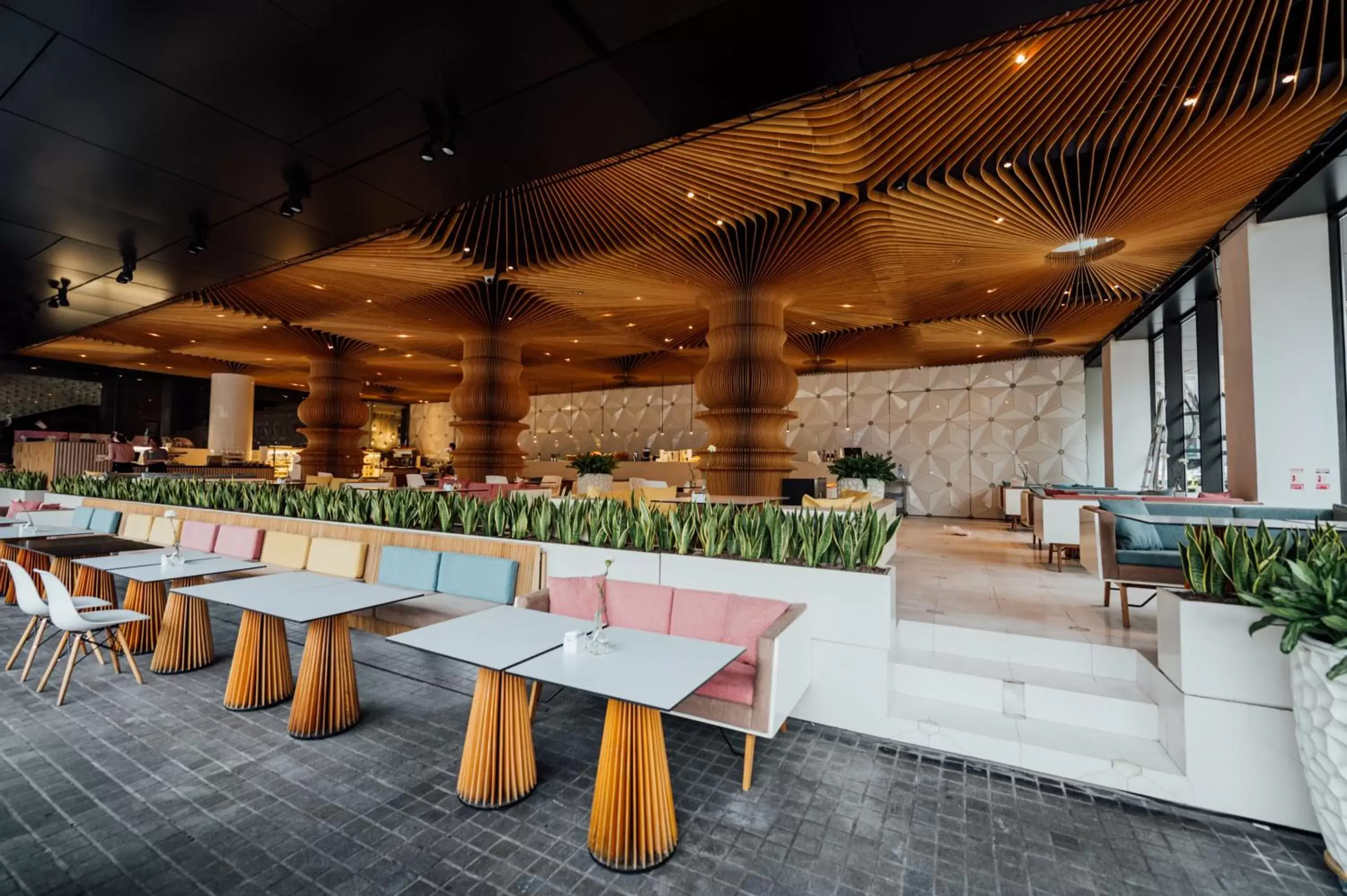 Restaurant/Places to Eat in Graffit Gallery Design Hotel