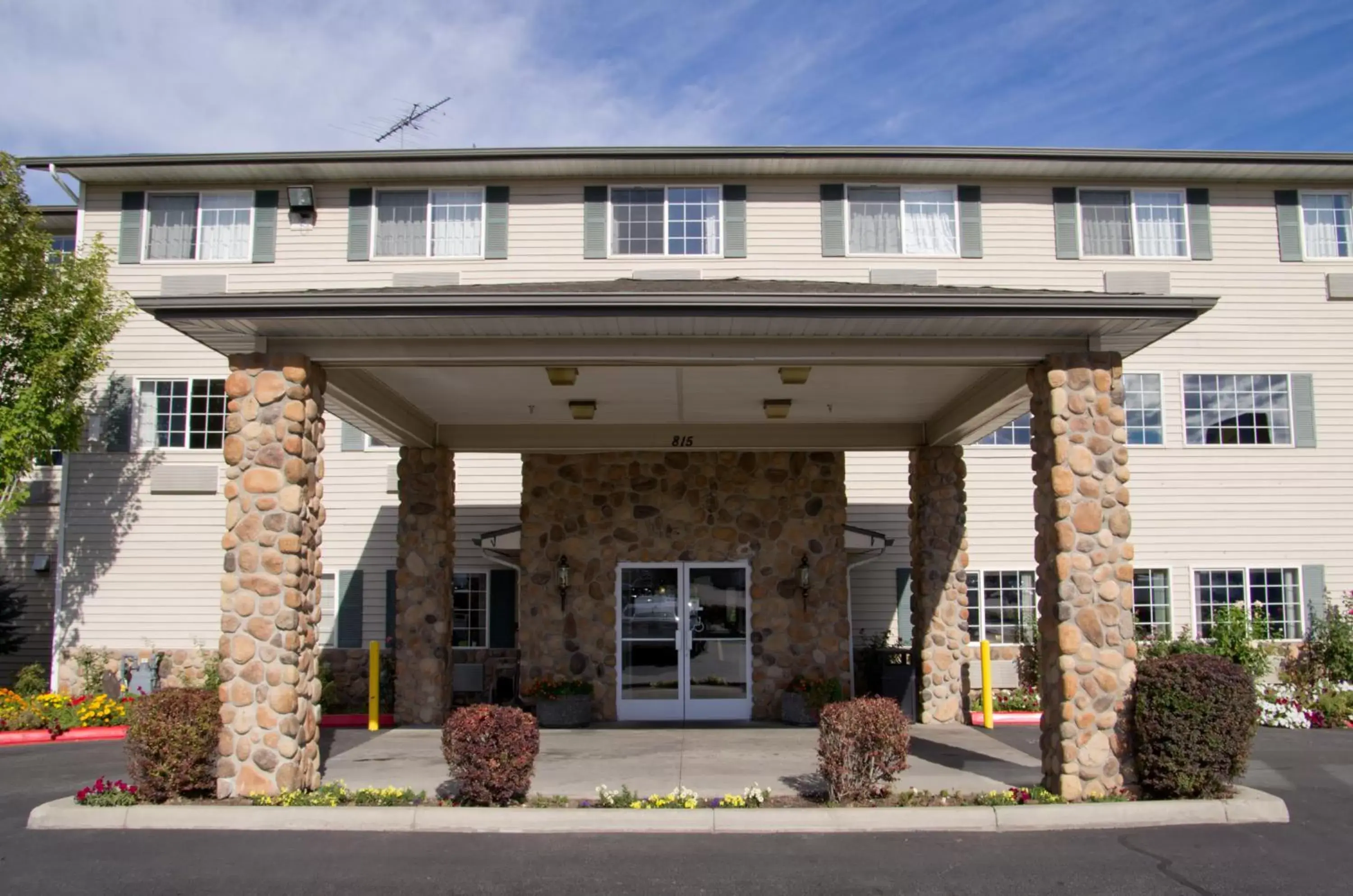 Facade/entrance in Best Western Plus Wenatchee Downtown Hotel