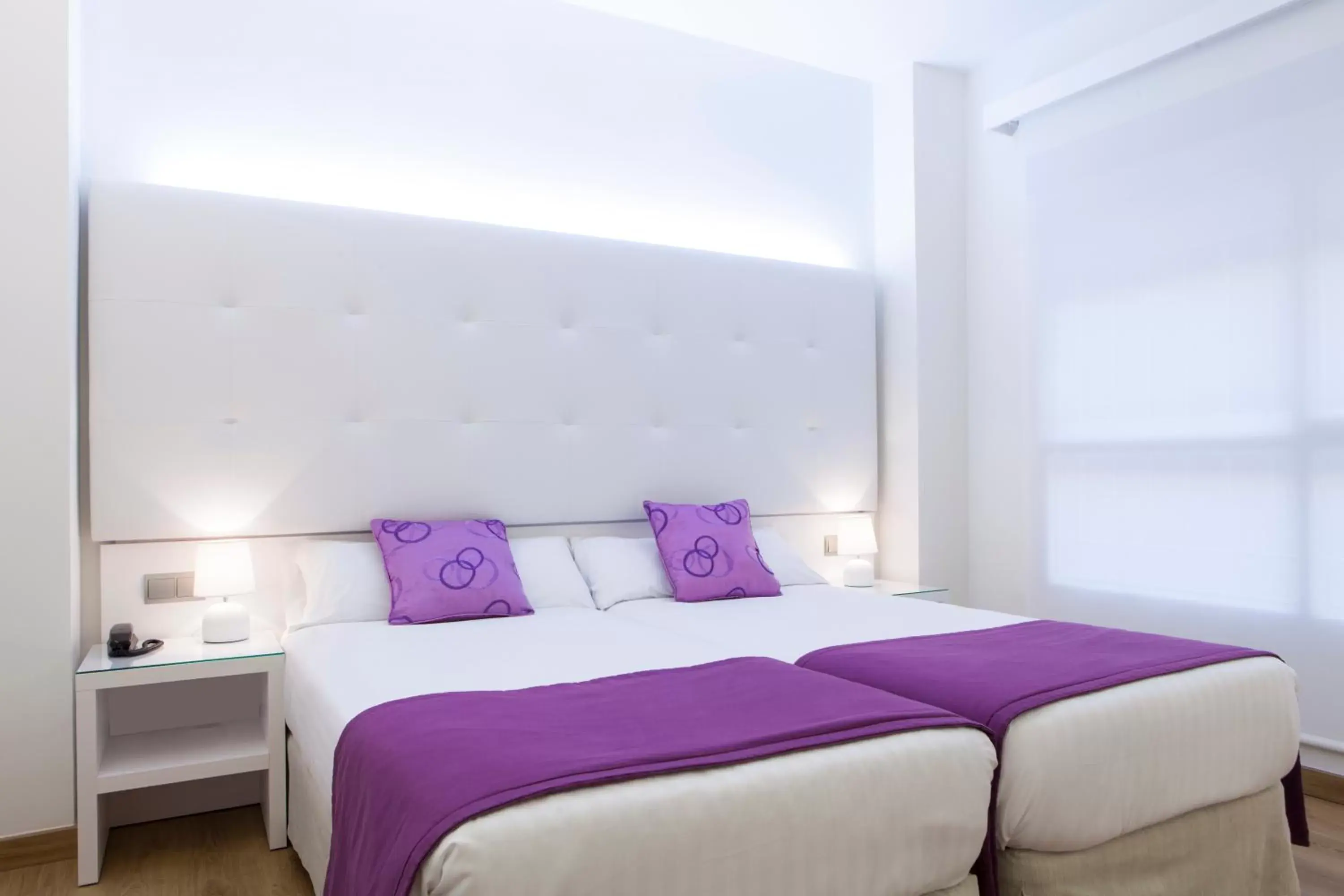 Bedroom, Room Photo in Hotel Albahia Alicante