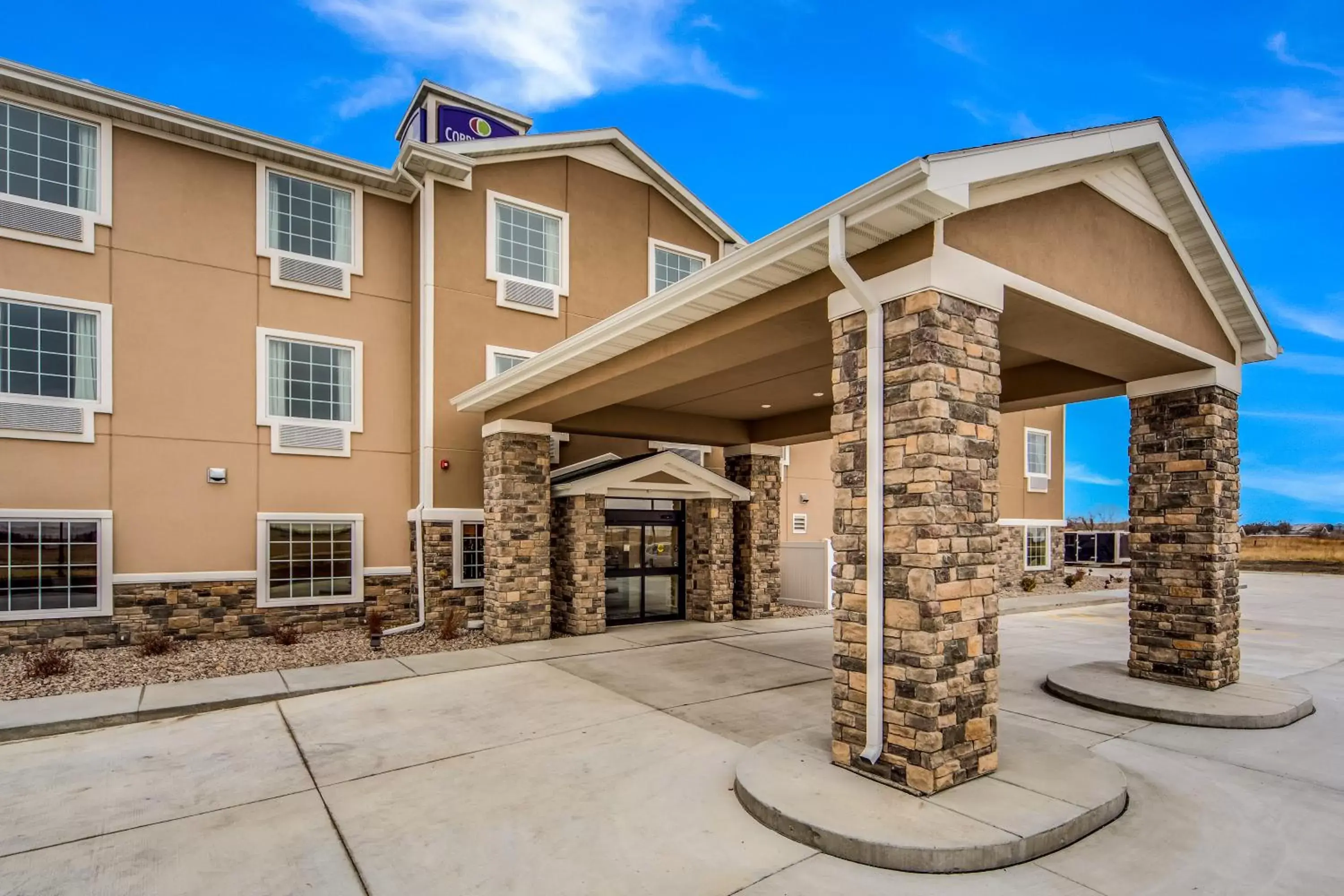 Facade/entrance, Property Building in Cobblestone Hotel & Suites - Lamar