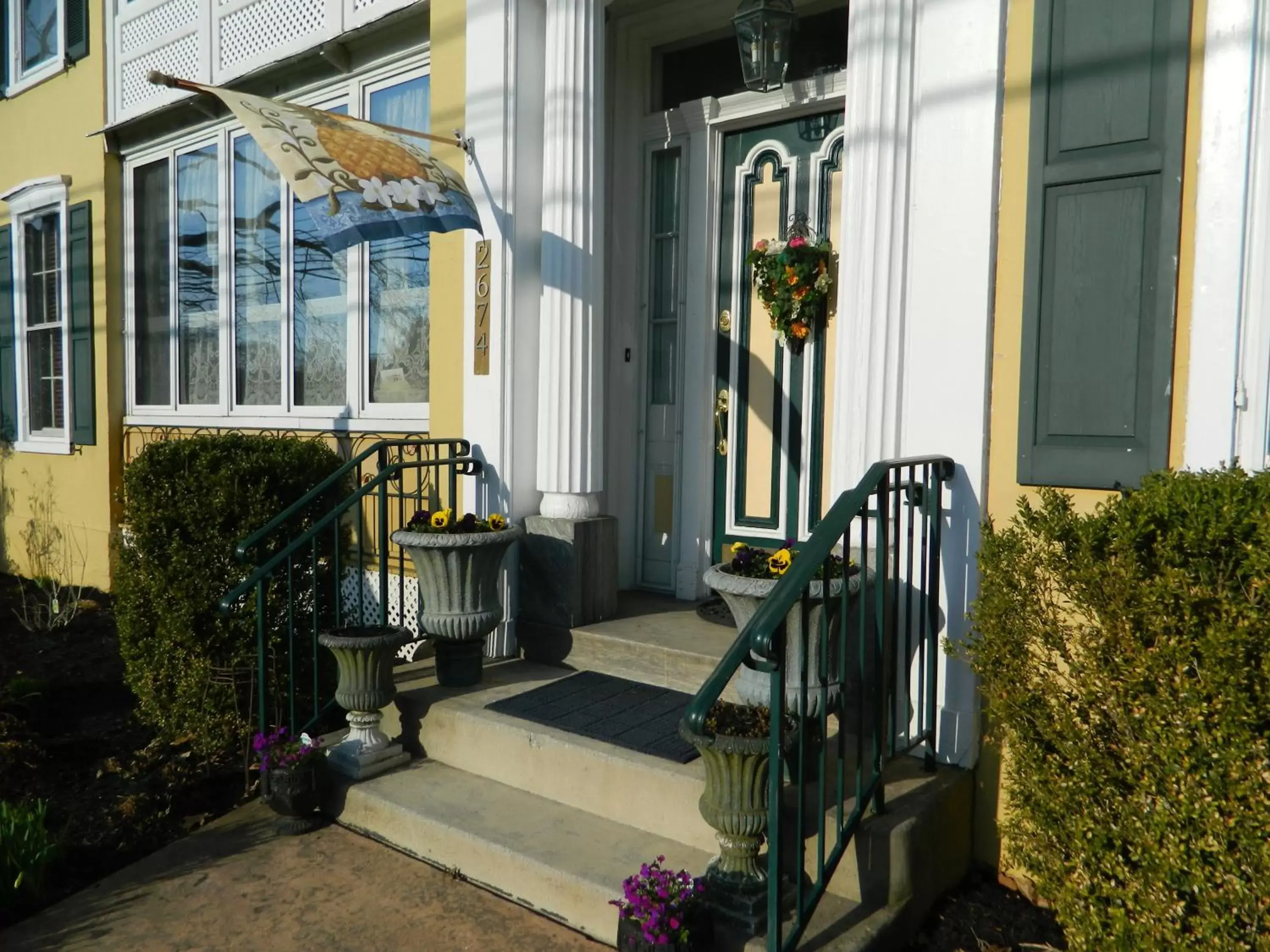 Facade/entrance in EJ Bowman House Bed & Breakfast