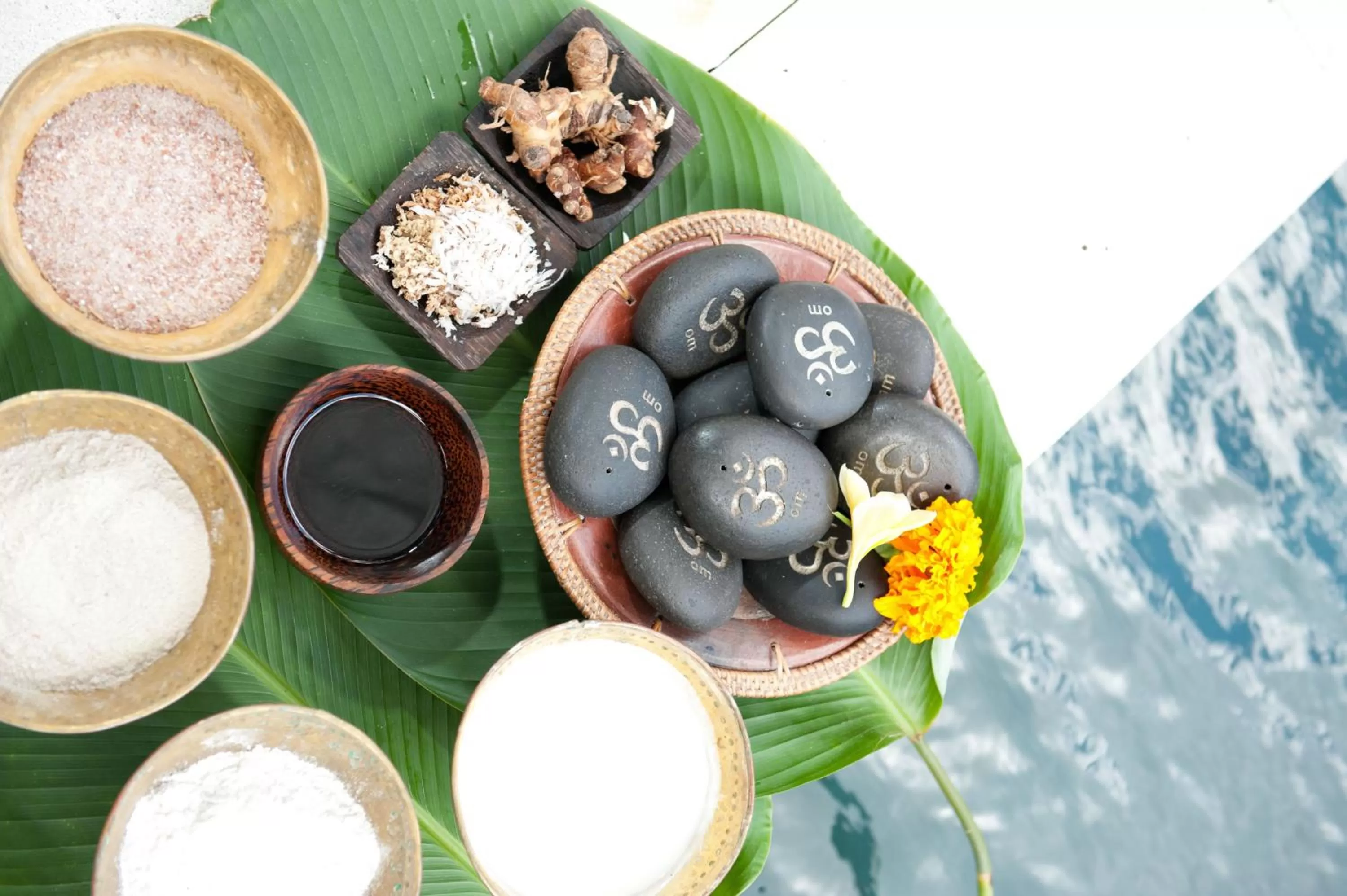 Massage in Ubud Aura Retreat