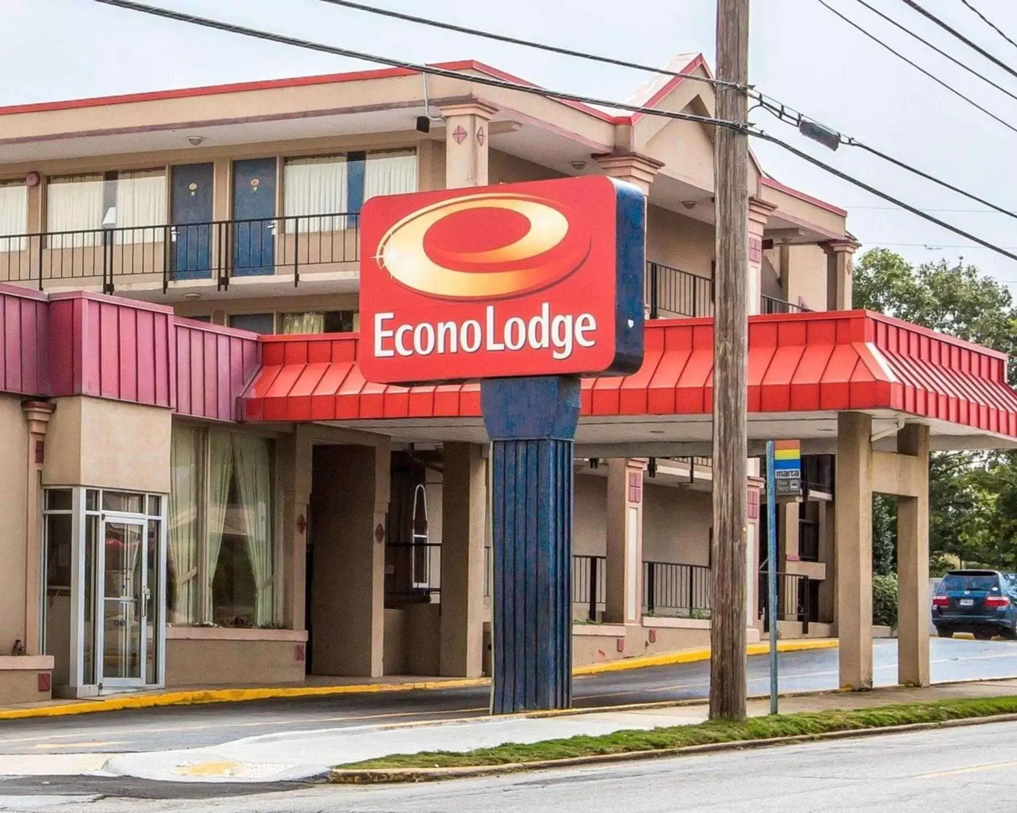 Property building in Econo Lodge Airport