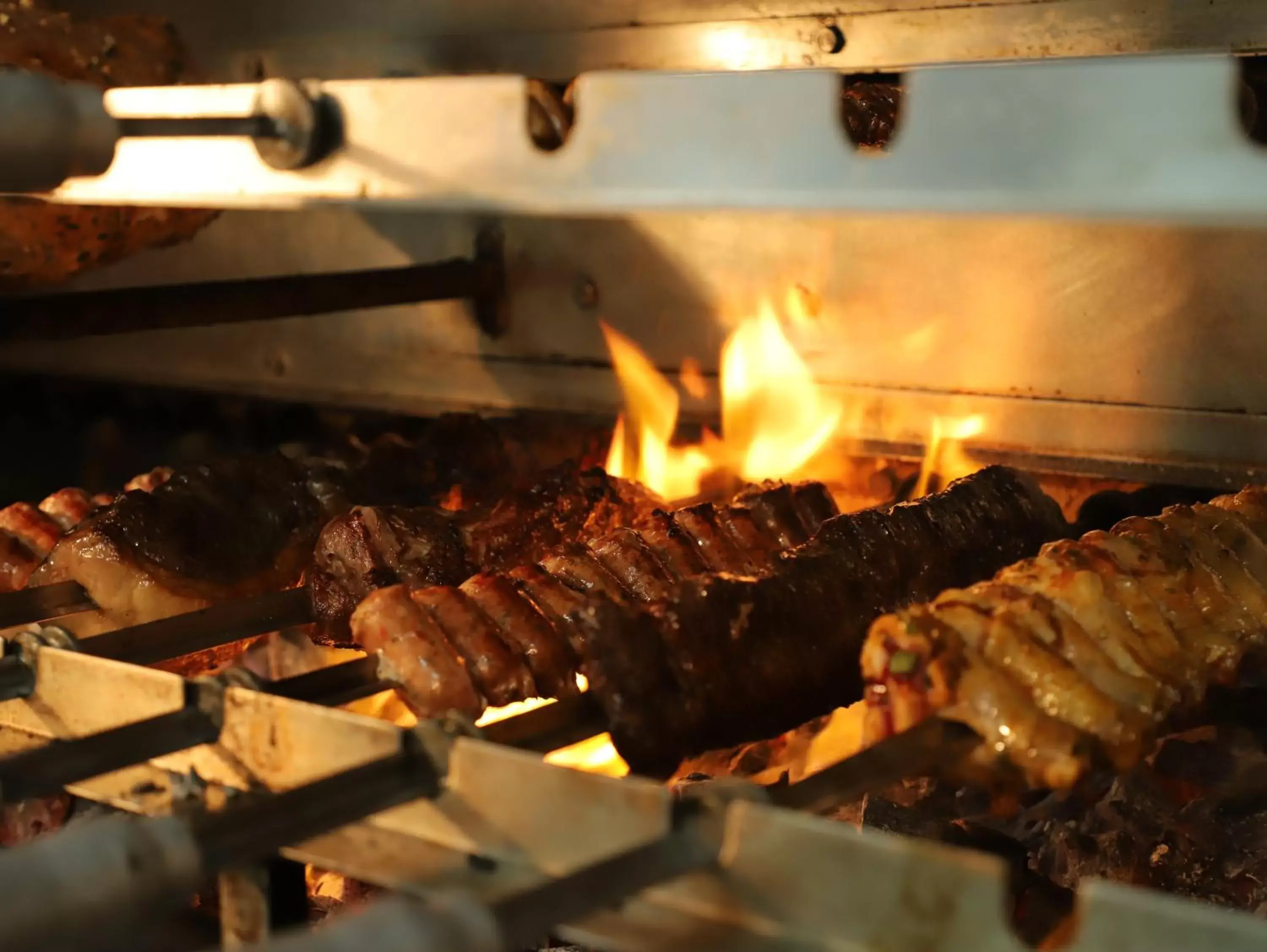 Restaurant/places to eat, BBQ Facilities in Real Intercontinental San Salvador, an IHG Hotel