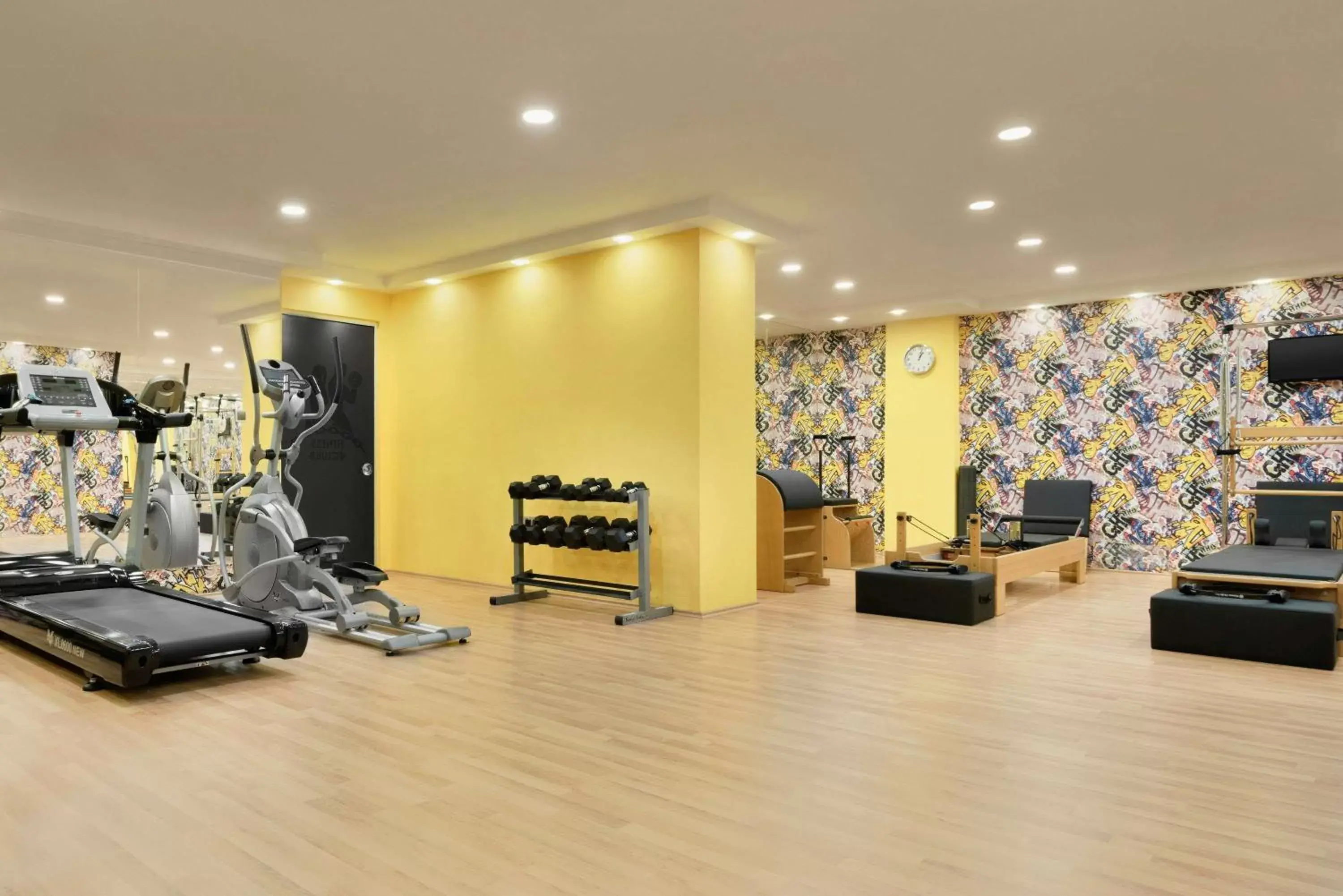 Fitness centre/facilities in Ramada by Wyndham Yalova