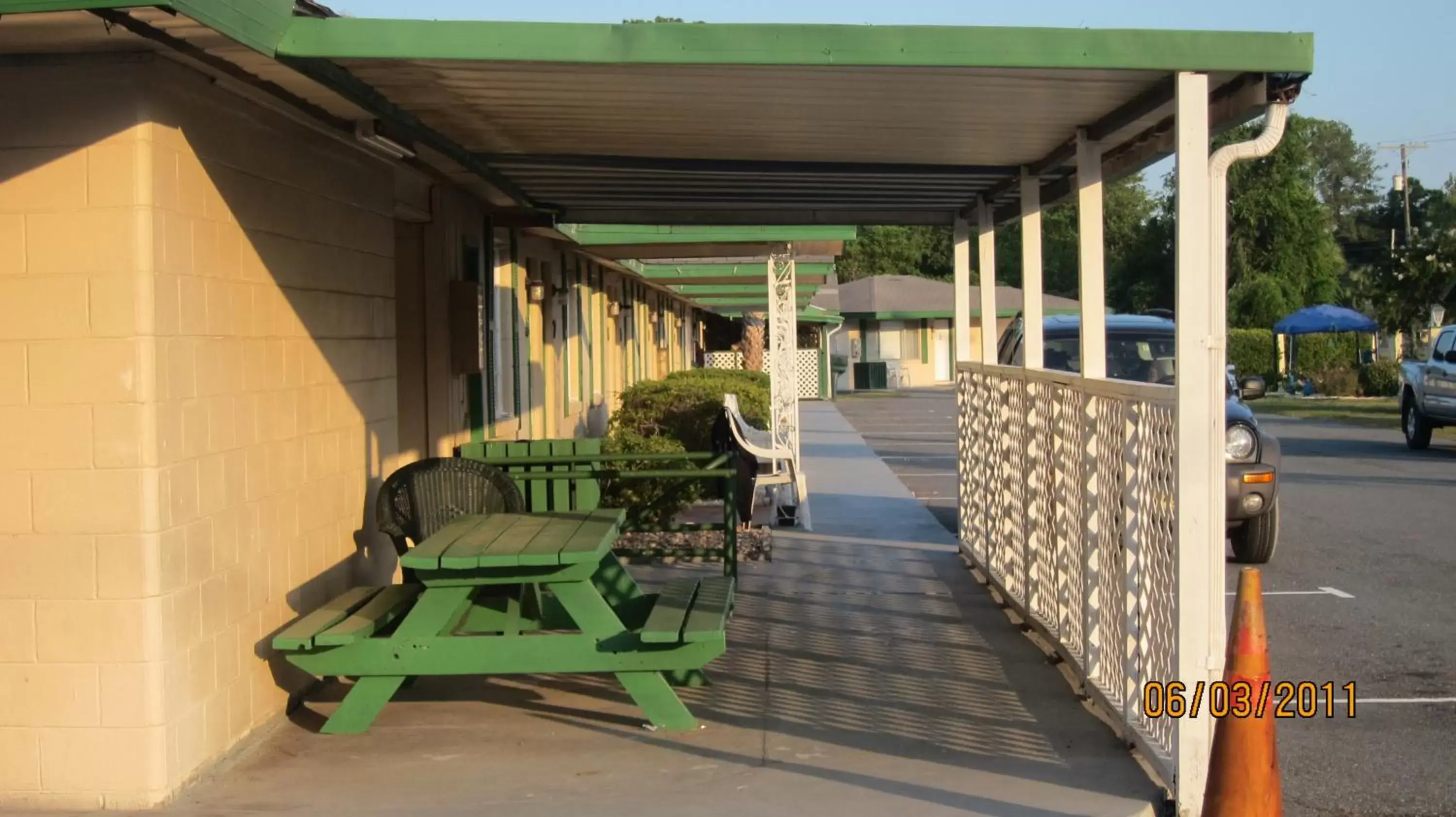 Patio in High Springs Country Inn