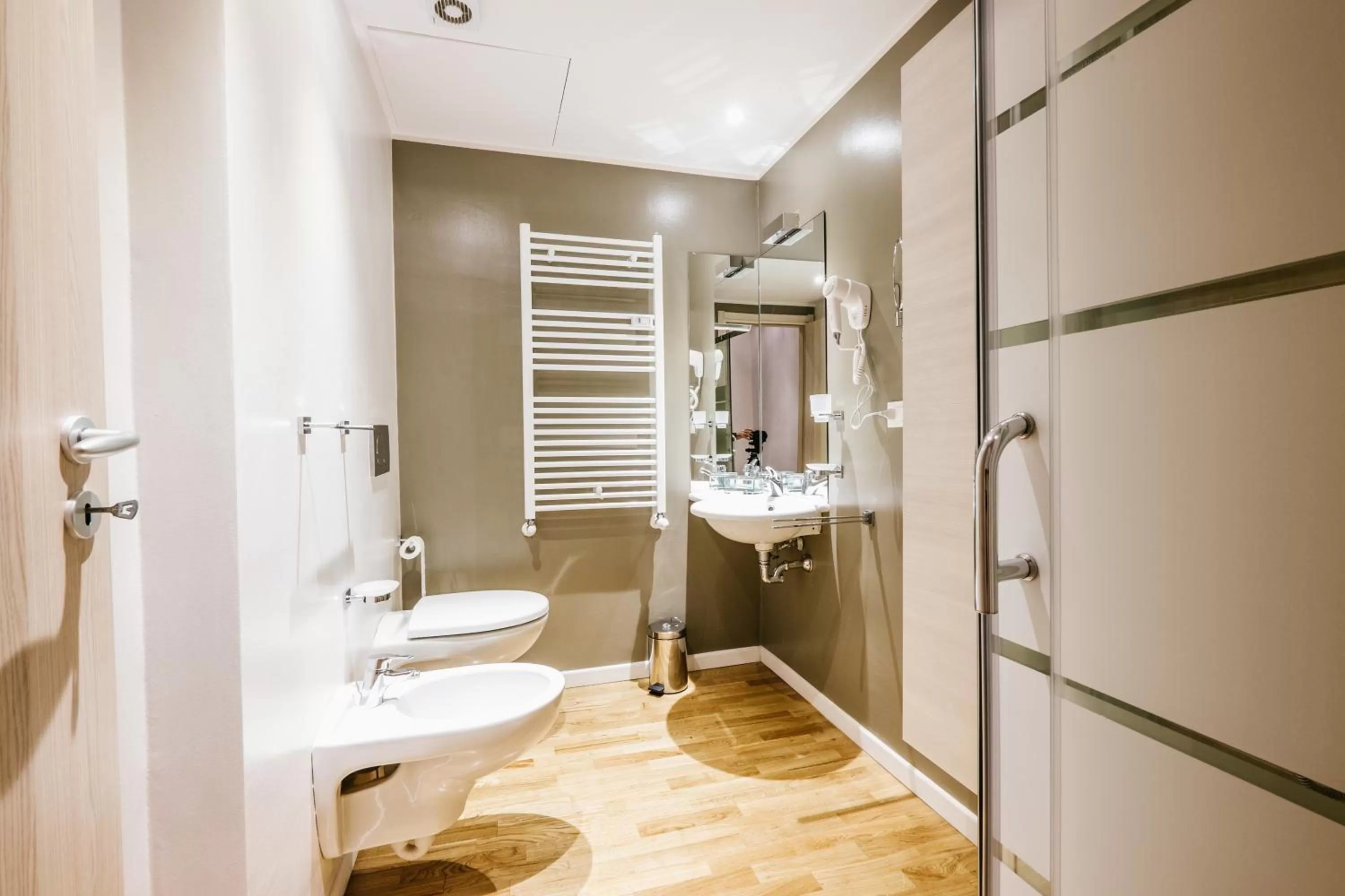 Shower in Apart Hotel Torino