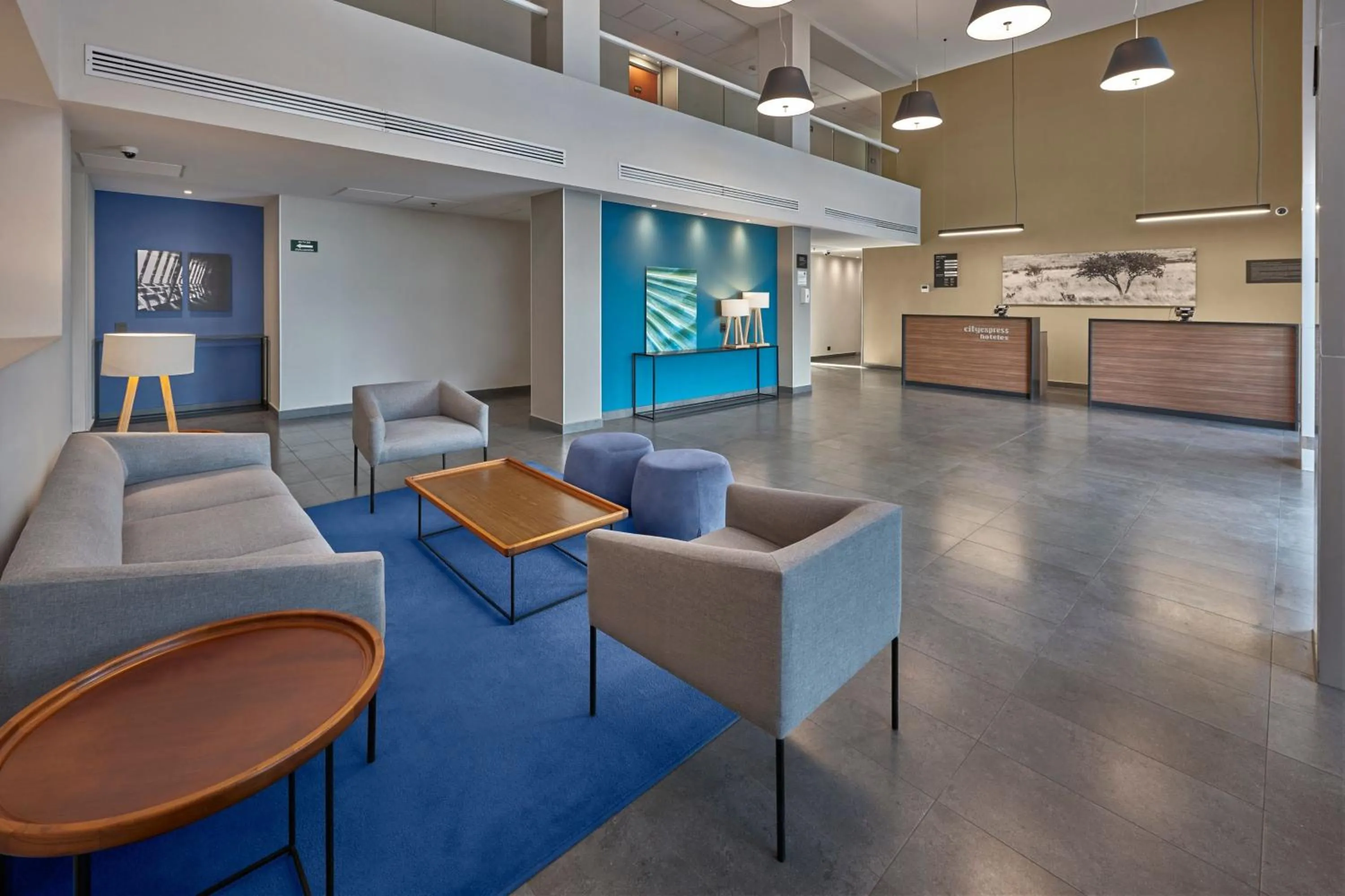 Lobby or reception in City Express by Marriott Irapuato