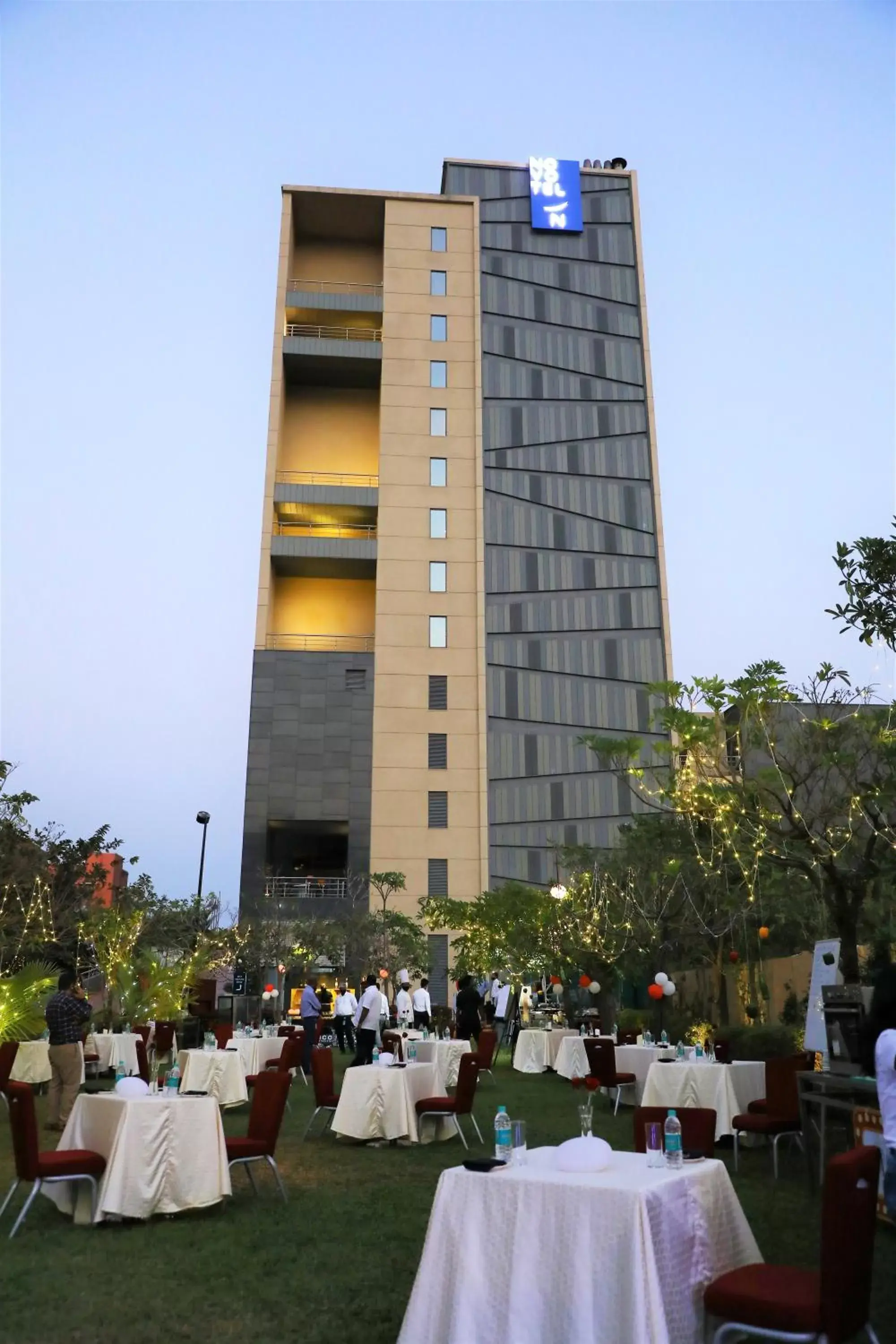 Property building, Banquet Facilities in Novotel Chennai OMR