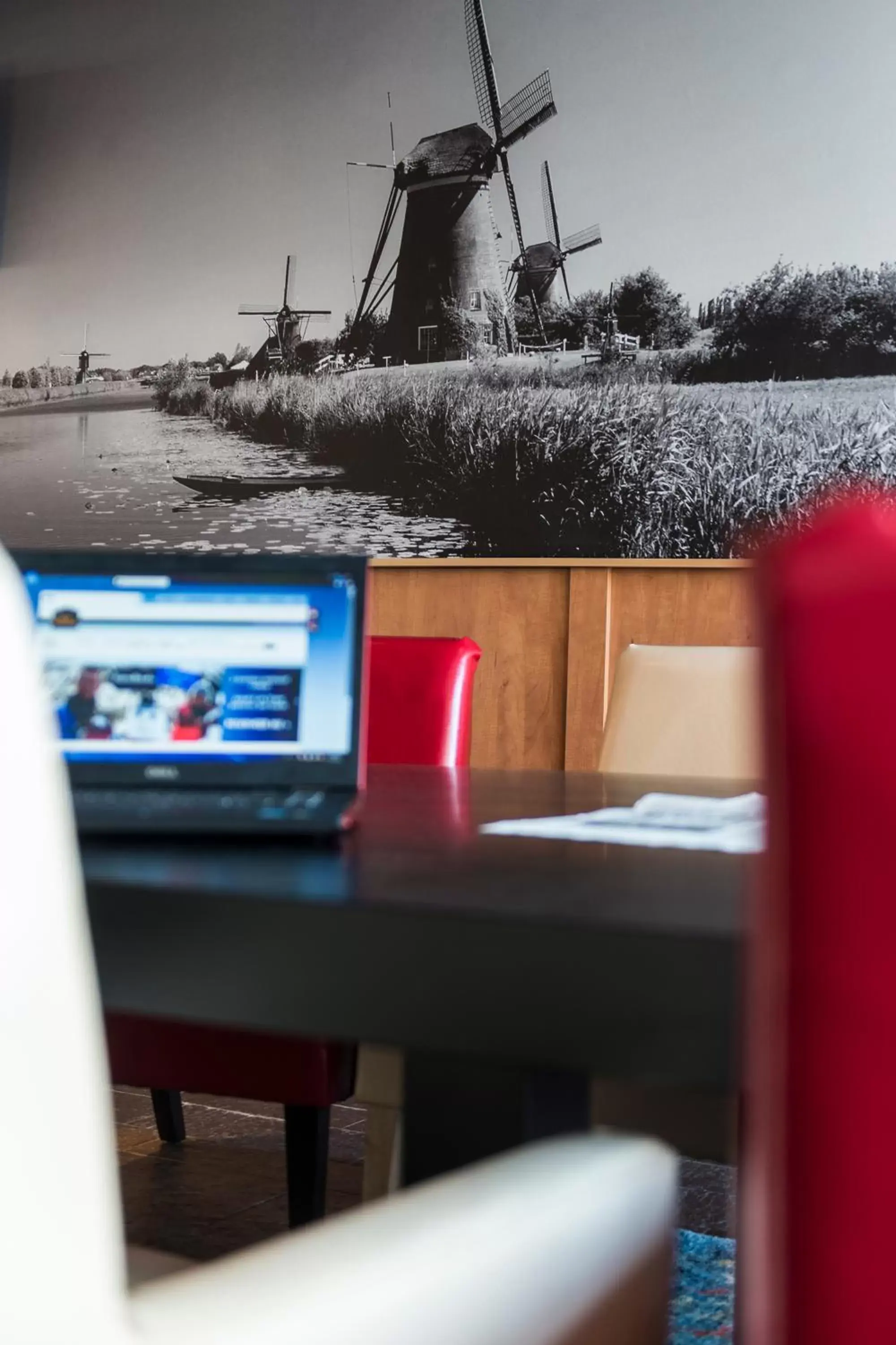 Seating area in Best Western Plus Amsterdam Airport Hotel