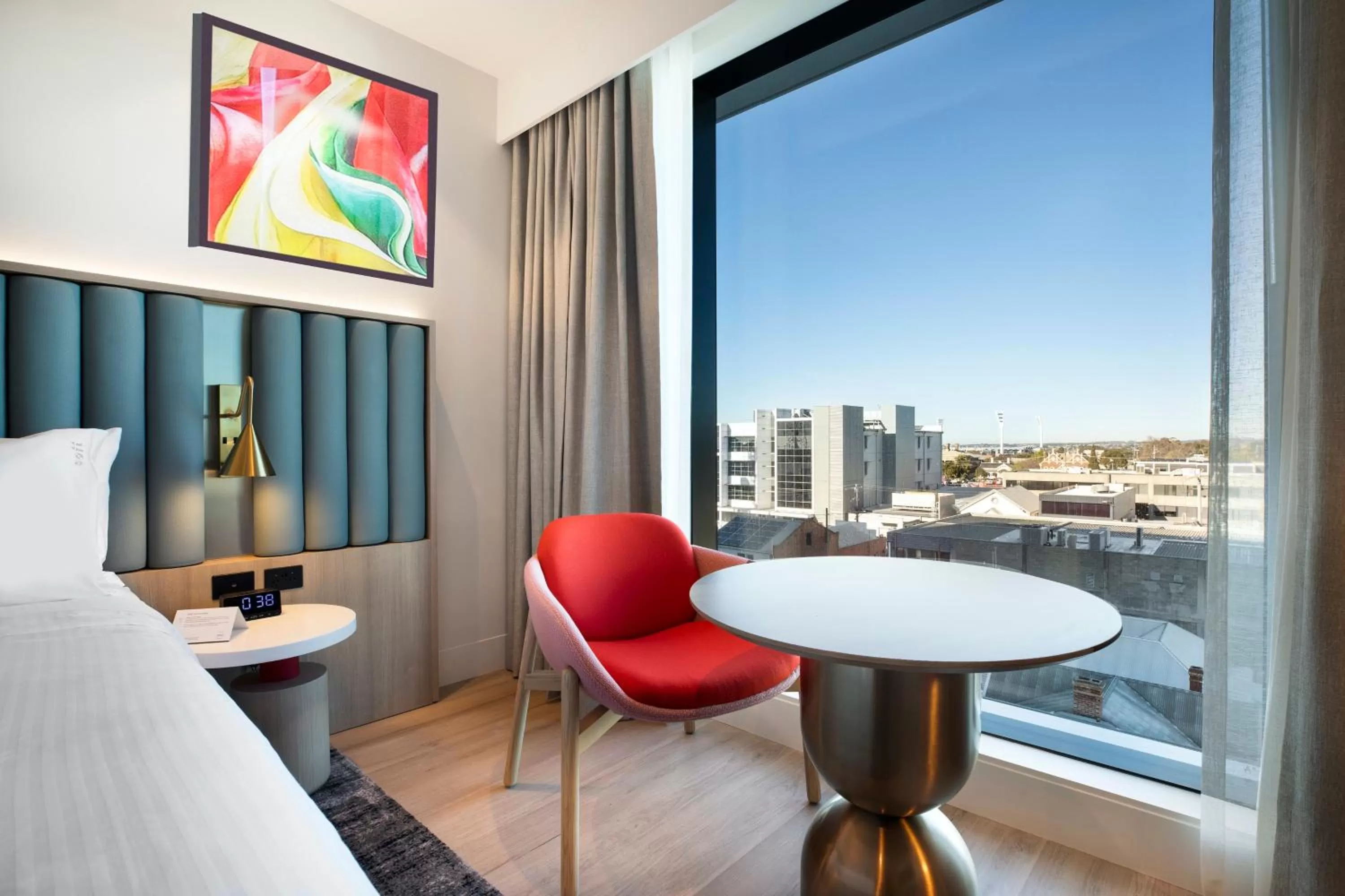 Photo of the whole room, Bed in Holiday Inn & Suites Geelong by IHG