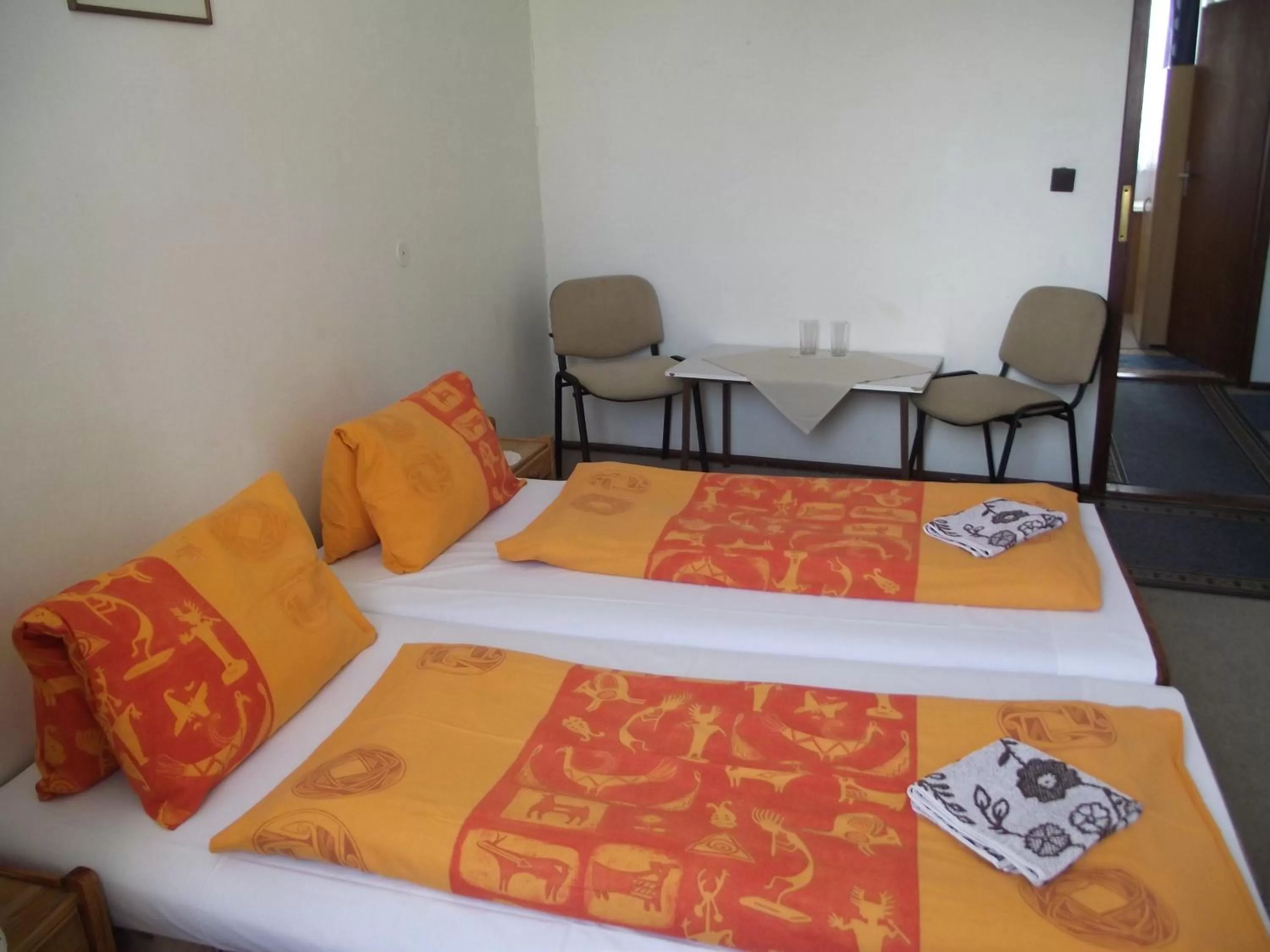 Photo of the whole room, Bed in Penzión Slávia