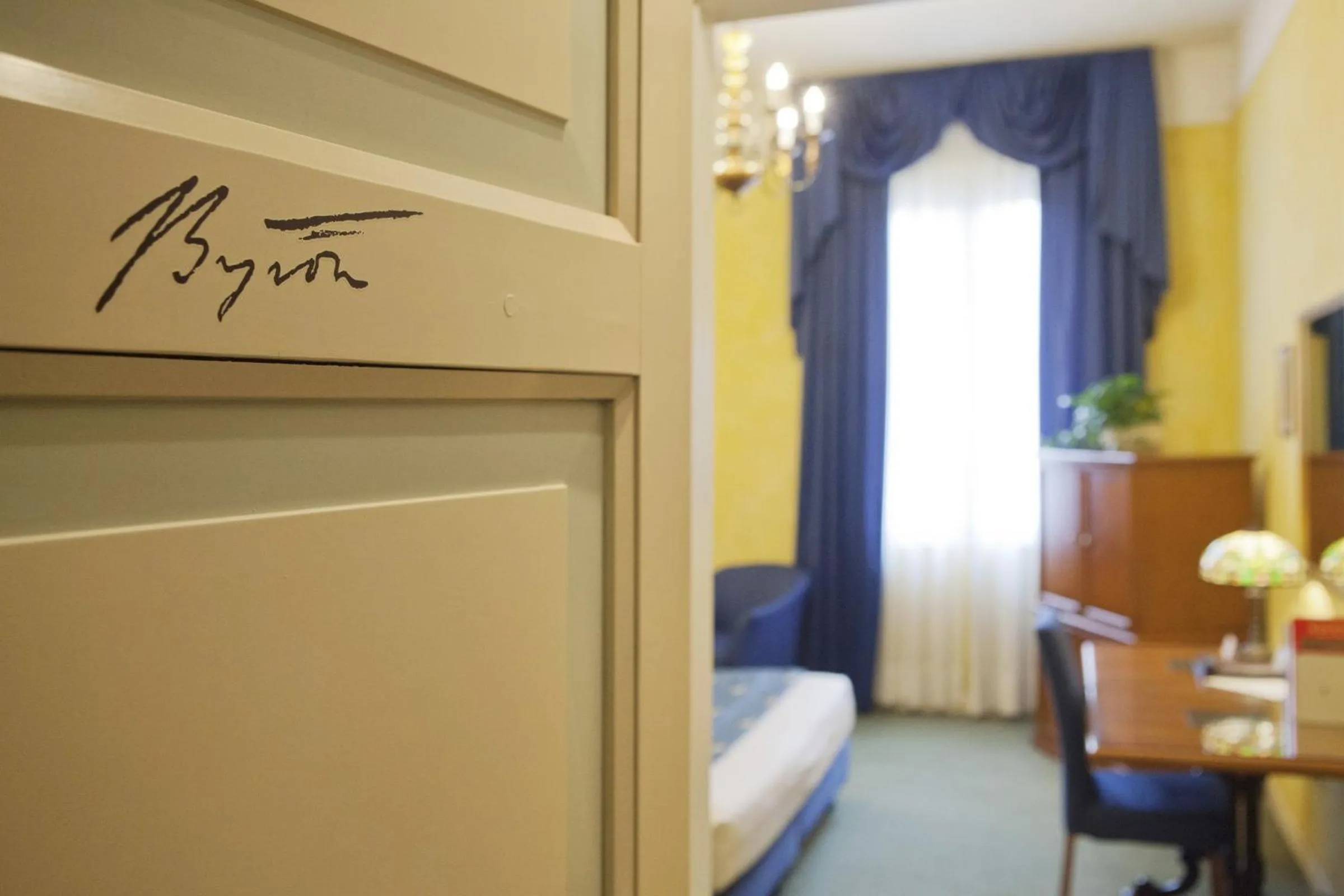Seating area in Hotel Ristorante Ala d'Oro