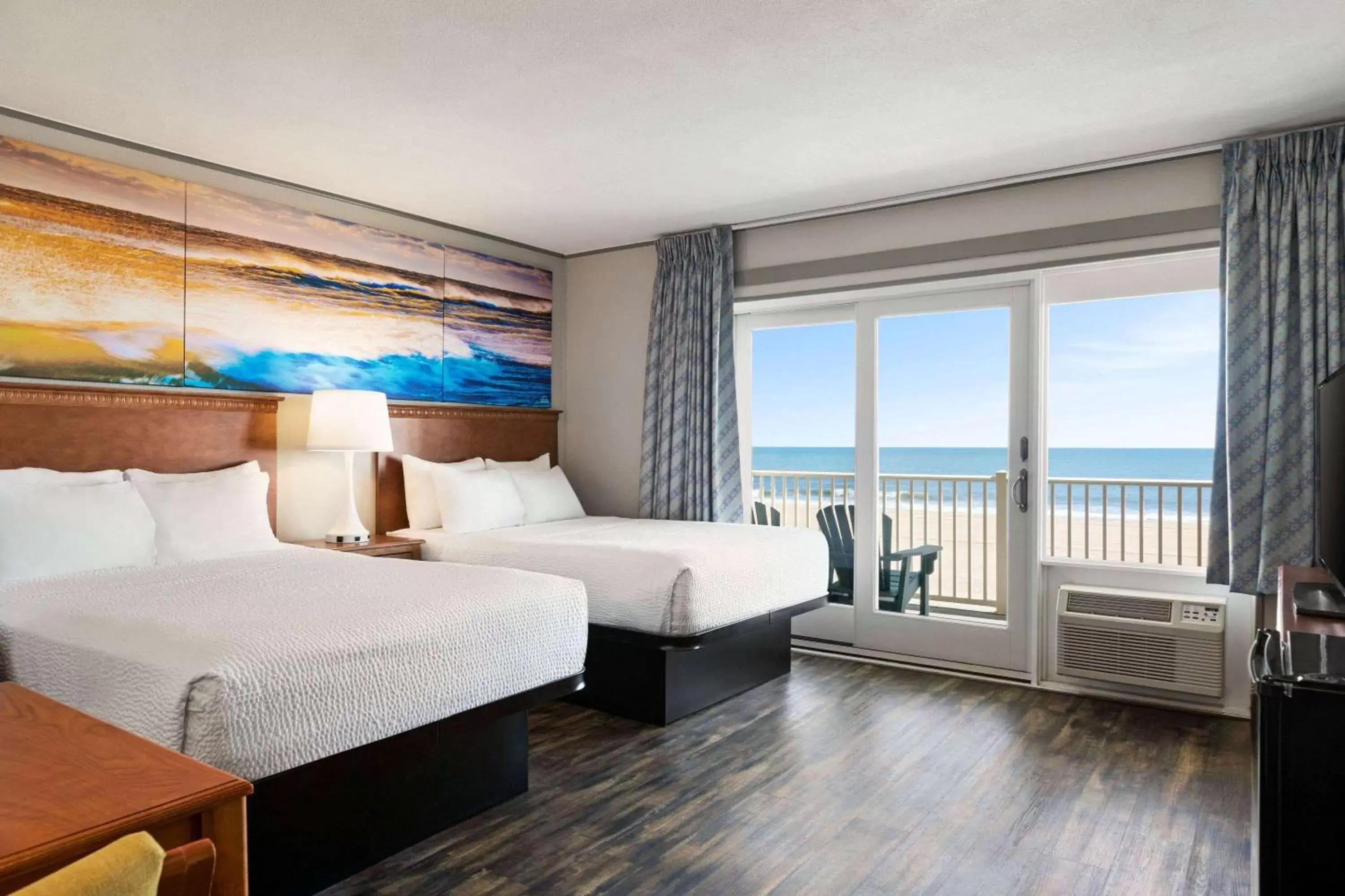Photo of the whole room, Sea View in Days Inn by Wyndham Ocean City Oceanfront