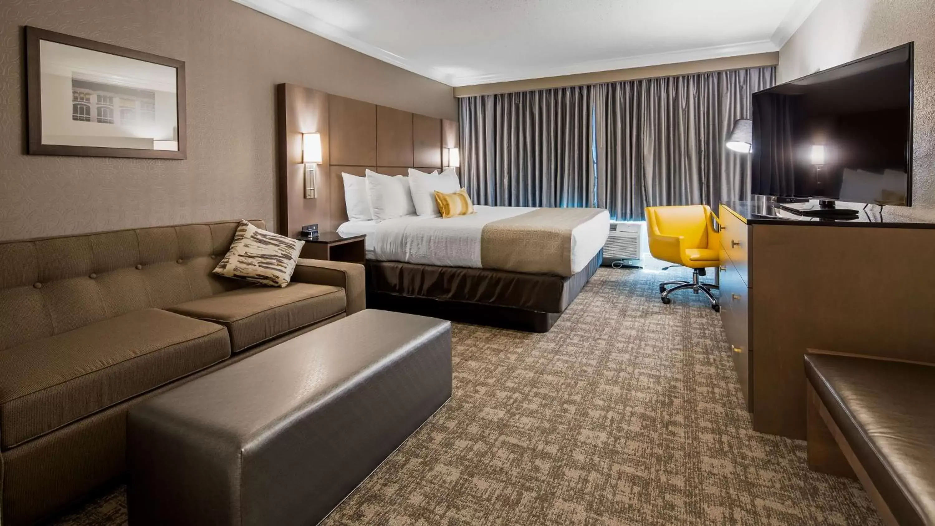 Photo of the whole room in Best Western Premier Airport/Expo Center Hotel Photo of the whole room in Best Western Premier Airport/Expo Center Hotel