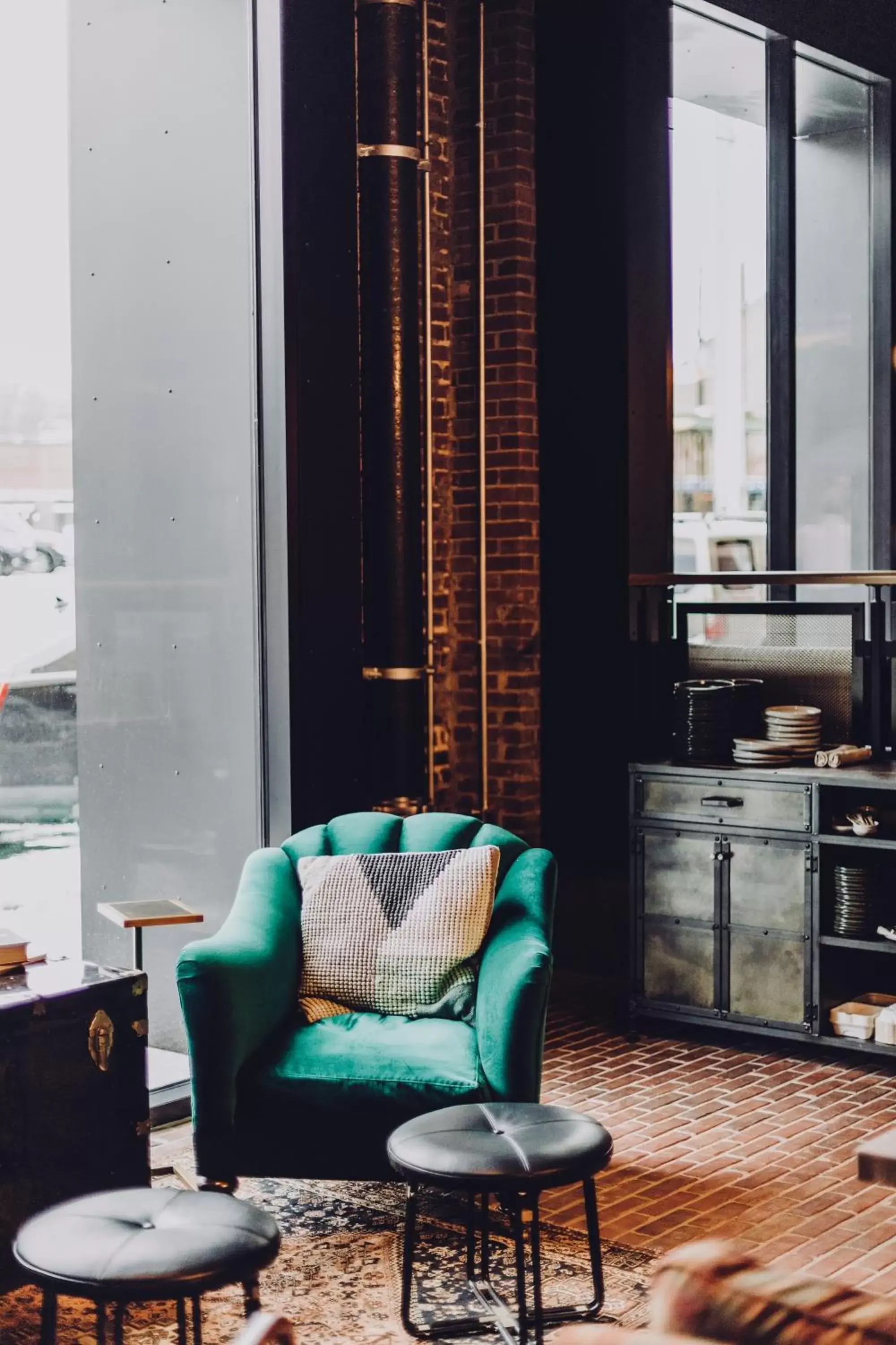 Seating Area in Crossroads Hotel