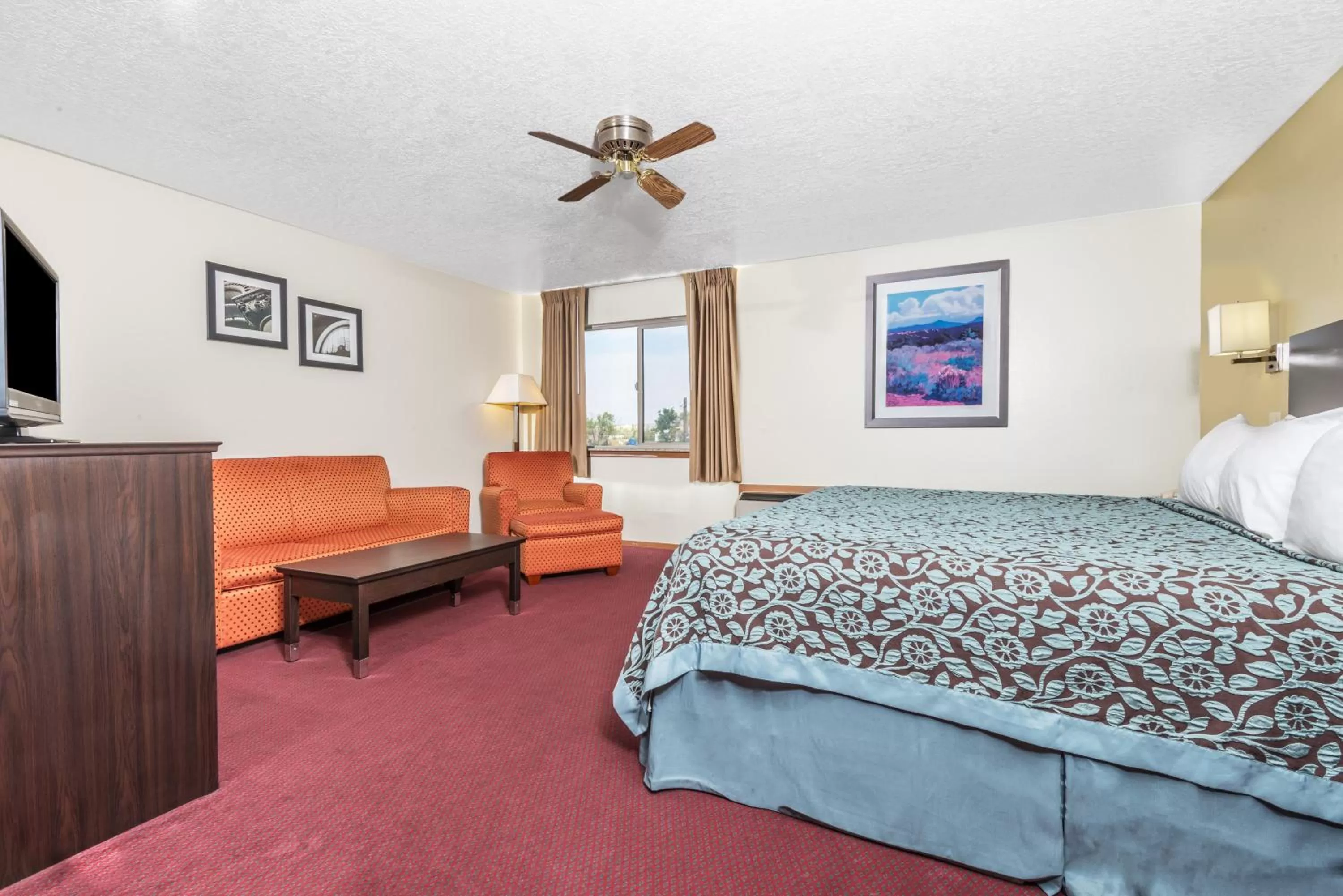 King Studio Suite - Non-Smoking in Days Inn by Wyndham Pueblo