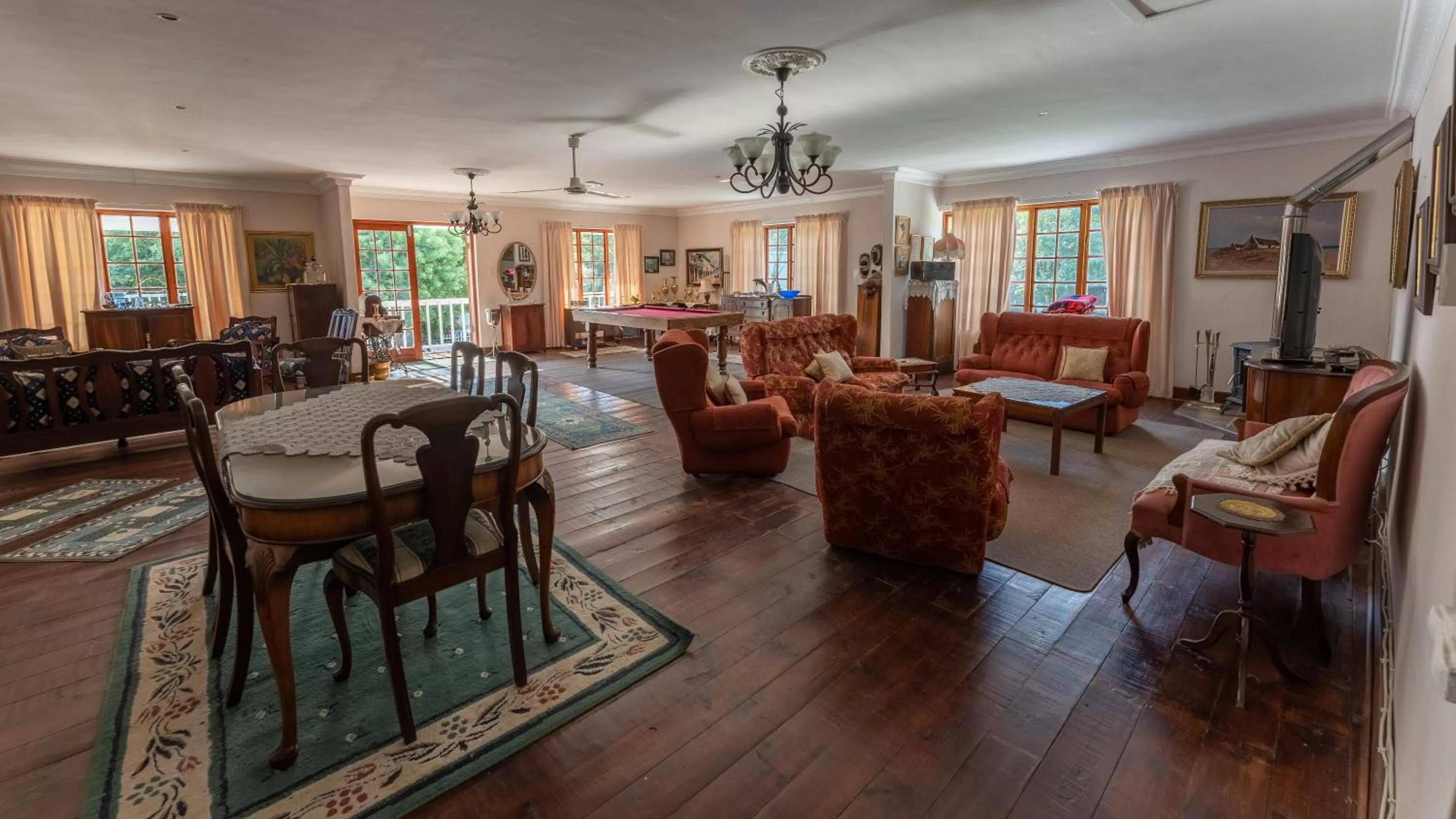 Lounge or bar in Aquaelberg Place