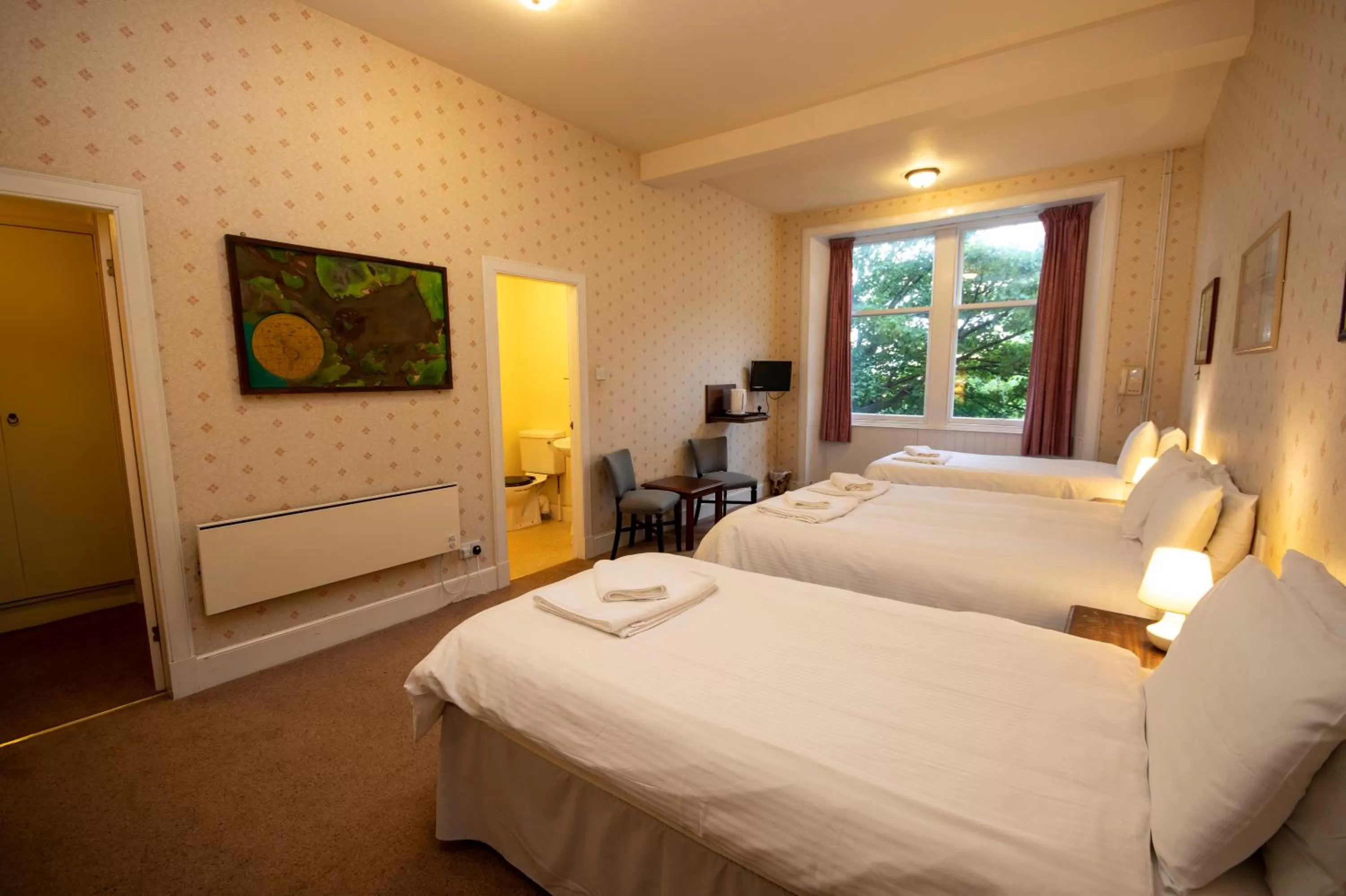 Bed in The Stromness Hotel