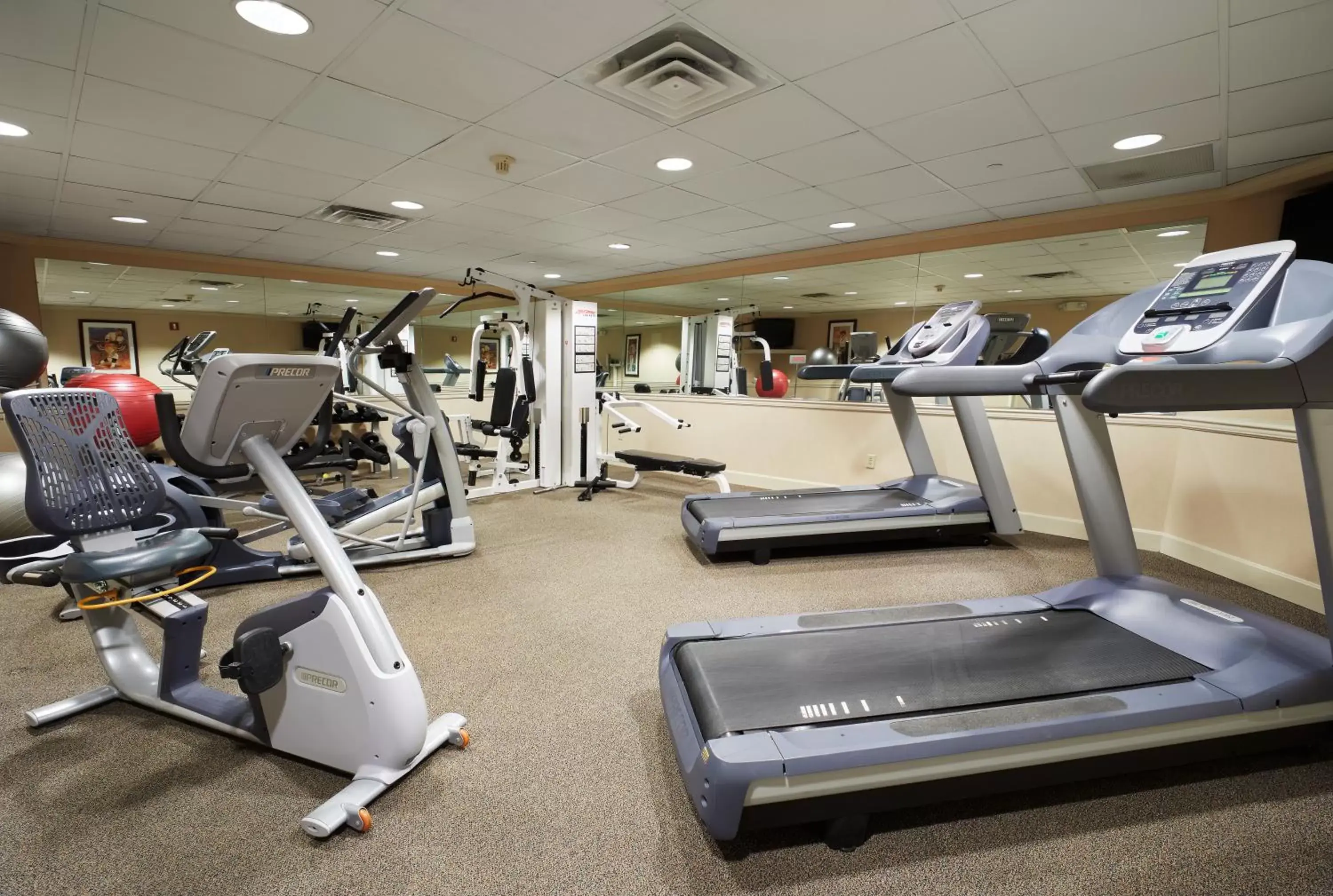 Fitness centre/facilities, Fitness Center/Facilities in Ohio University Inn and Conference Center