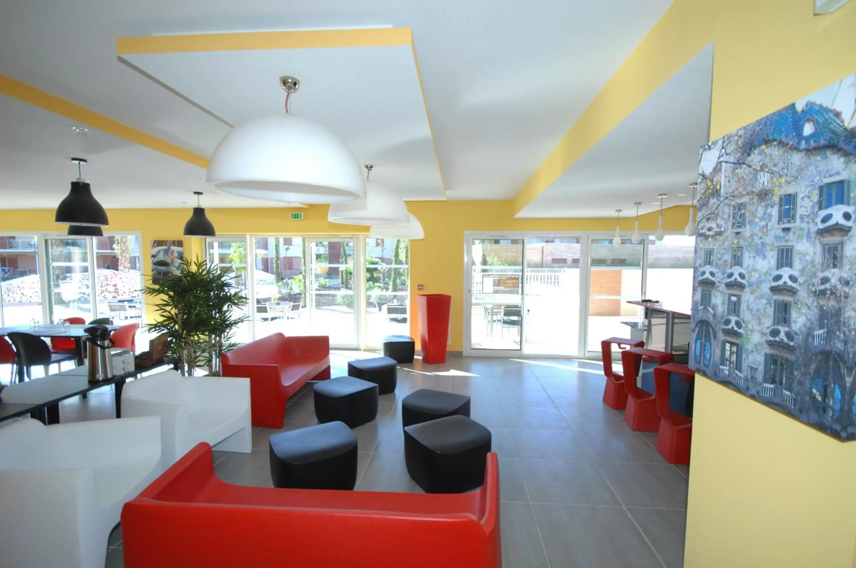 Lobby or reception, Lounge/Bar in Vacancéole - Les demeures de la Massane - Argelès-sur-Mer