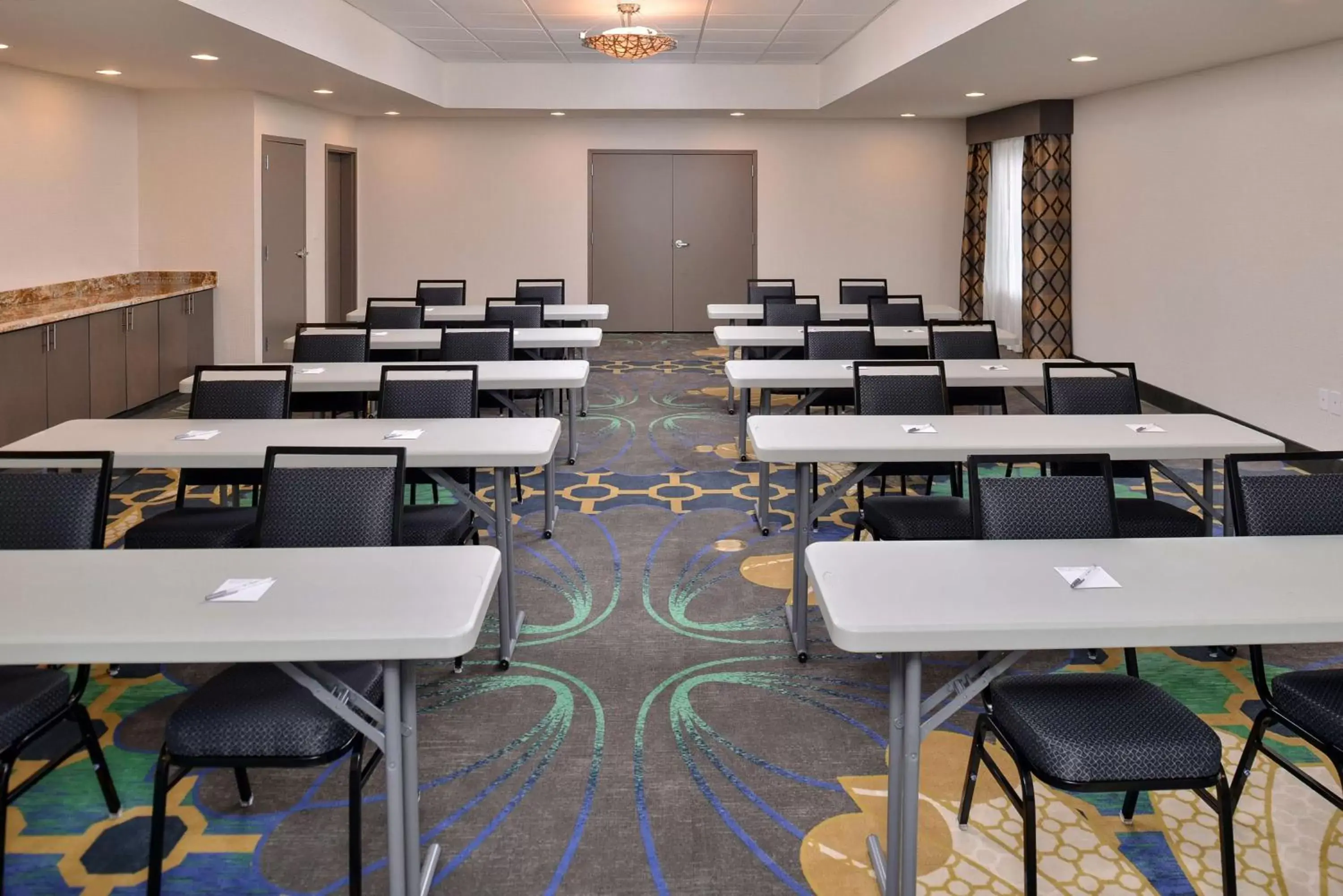 Meeting/conference room in Hampton Inn Broussard-Lafayette