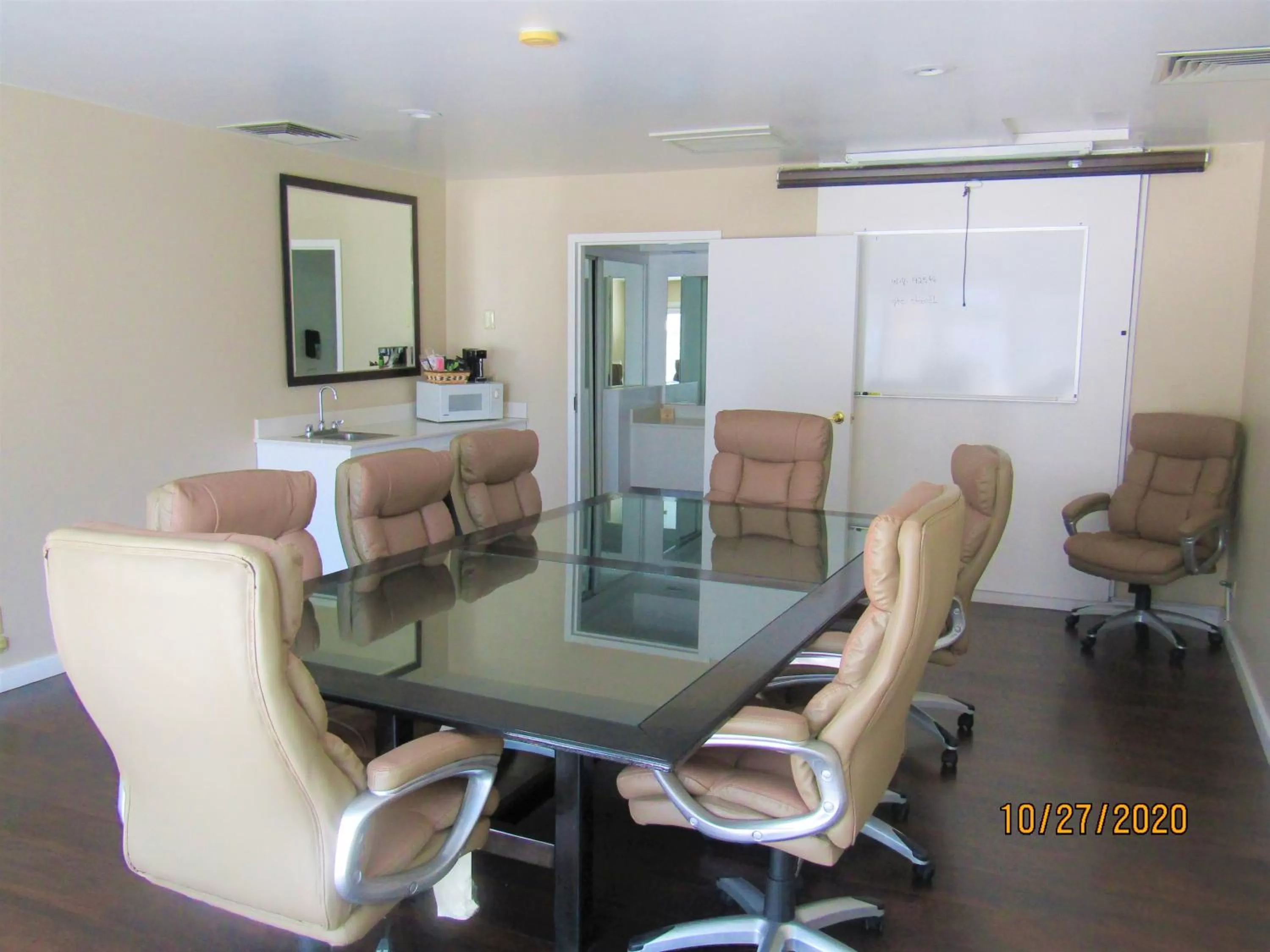 Meeting/conference room in Clarion Inn Near China Lake Naval Station