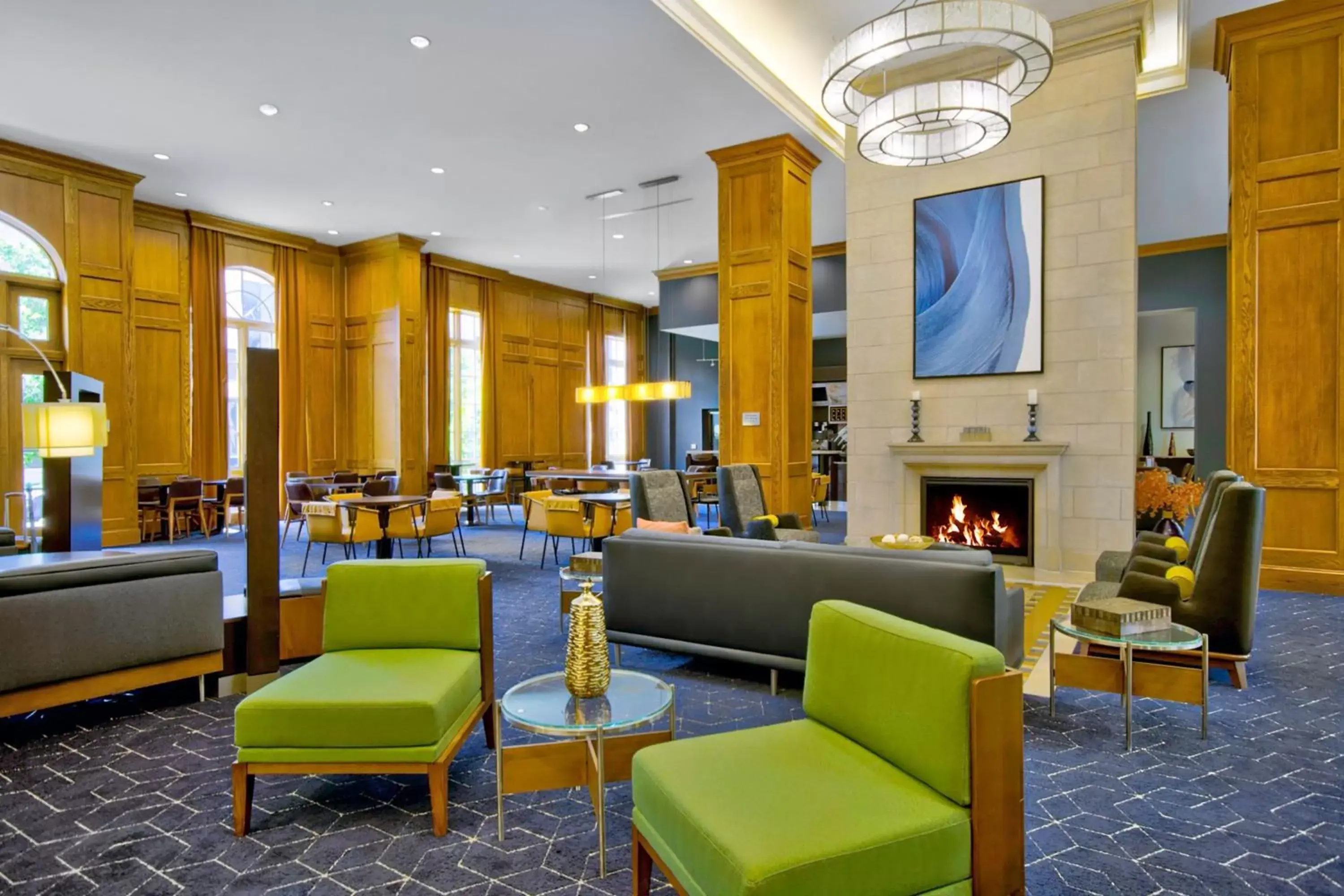 Lobby or reception, Lounge/Bar in Courtyard by Marriott Nashville Green Hills