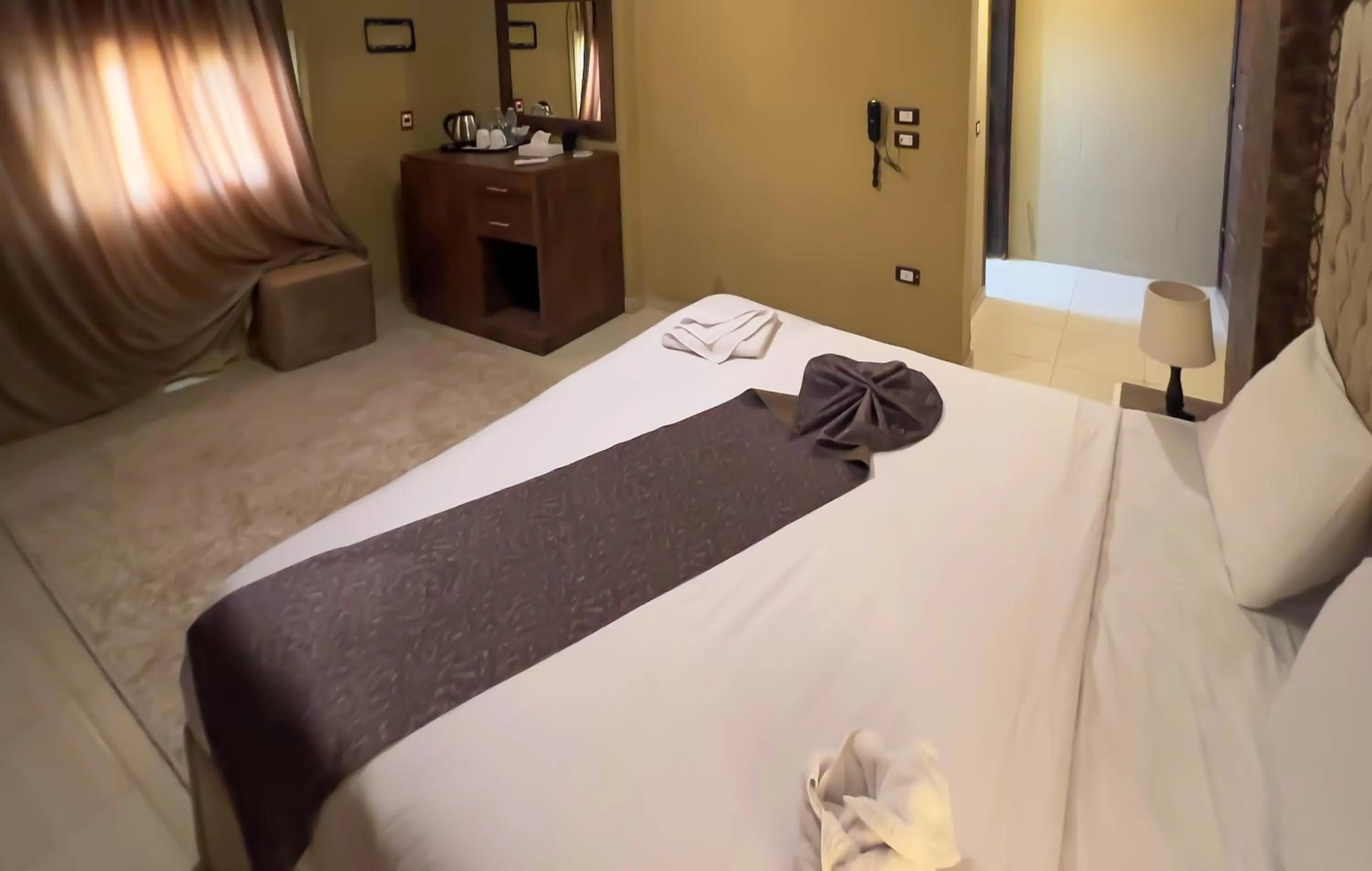 Bed in King Cheops Inn - Pyramid View