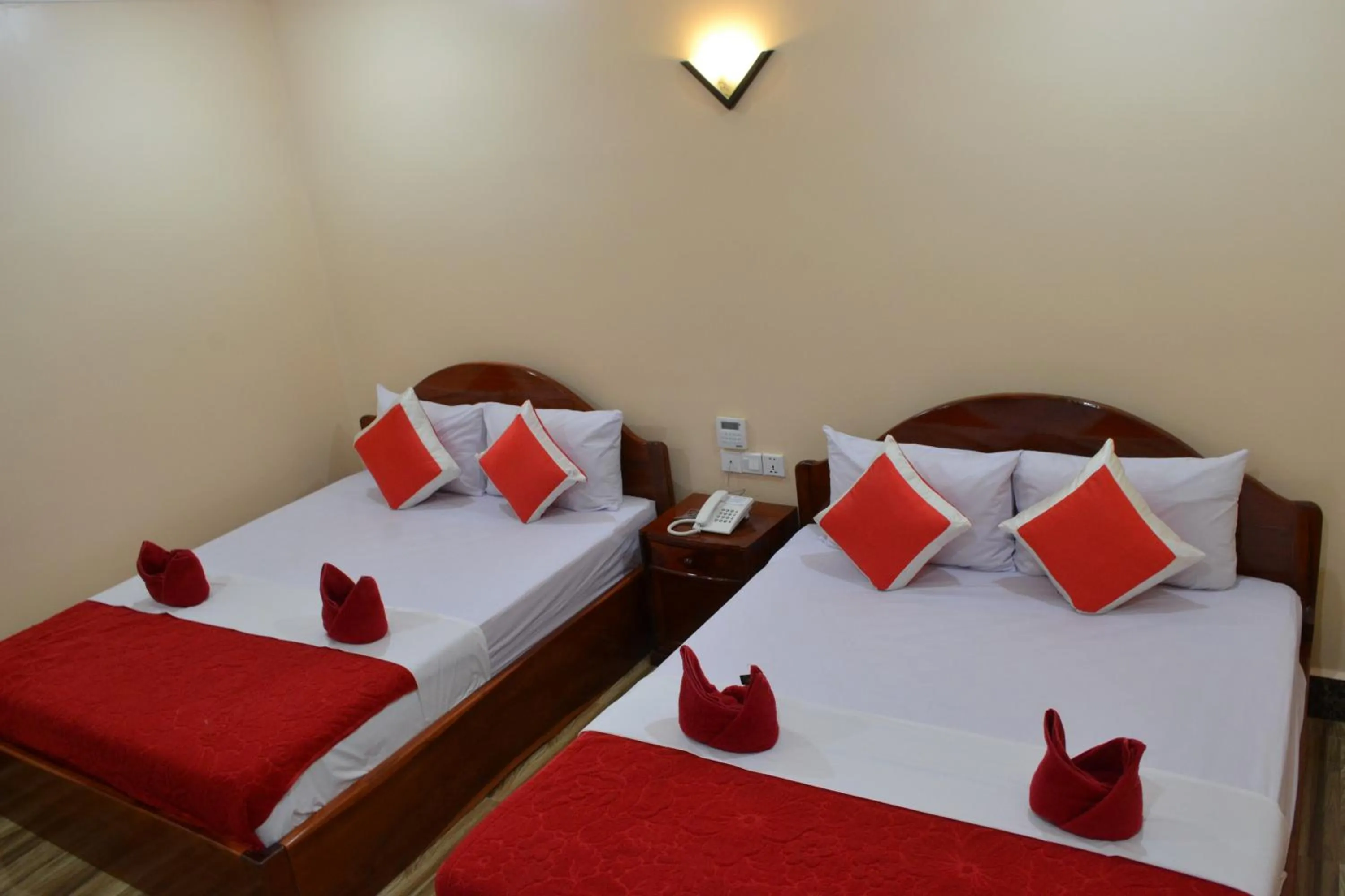 Bedroom, Bed in Capital Battambang Hotel