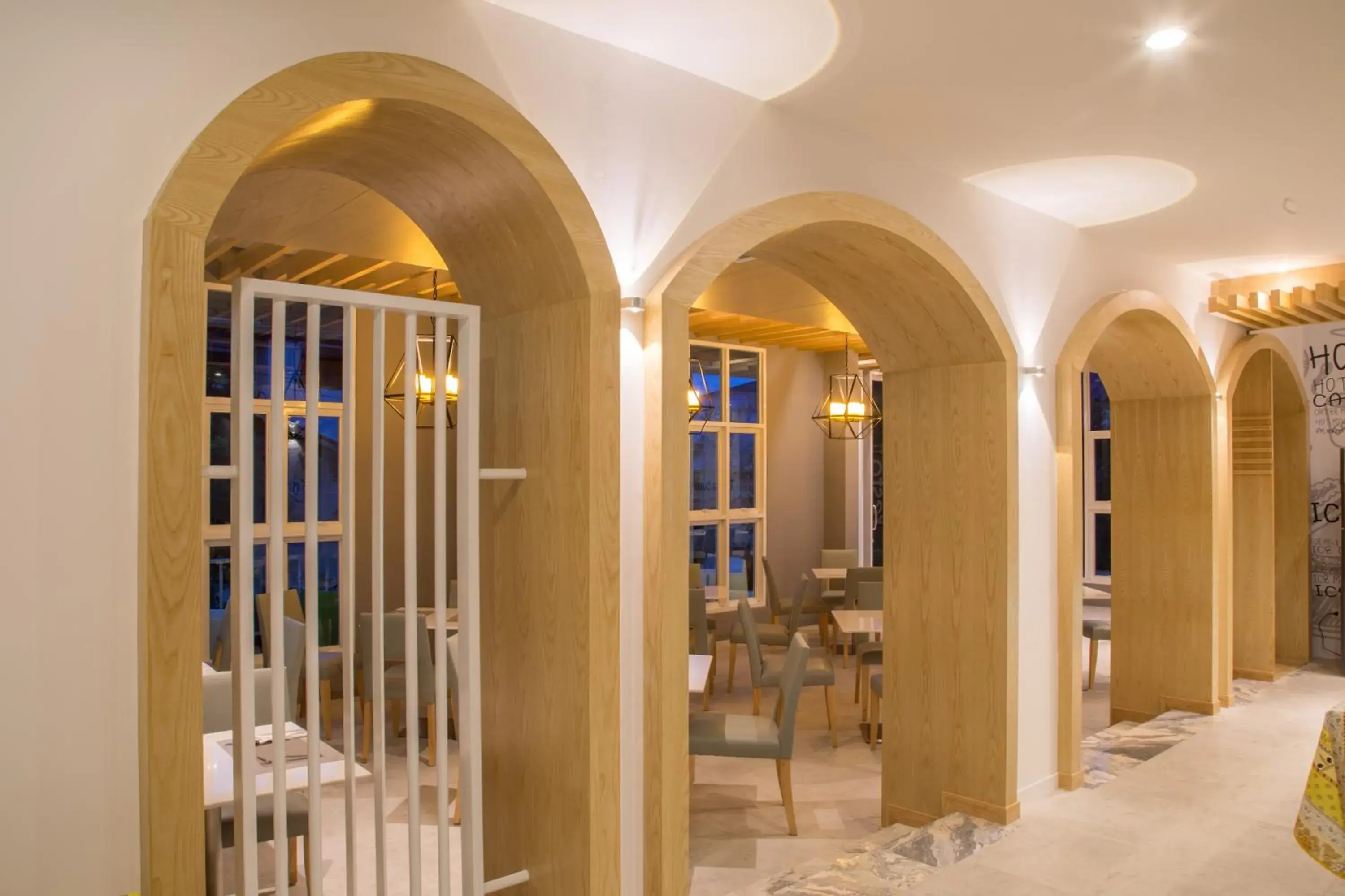 Restaurant/places to eat in The Bliss Ubon Restaurant/places to eat in The Bliss Ubon